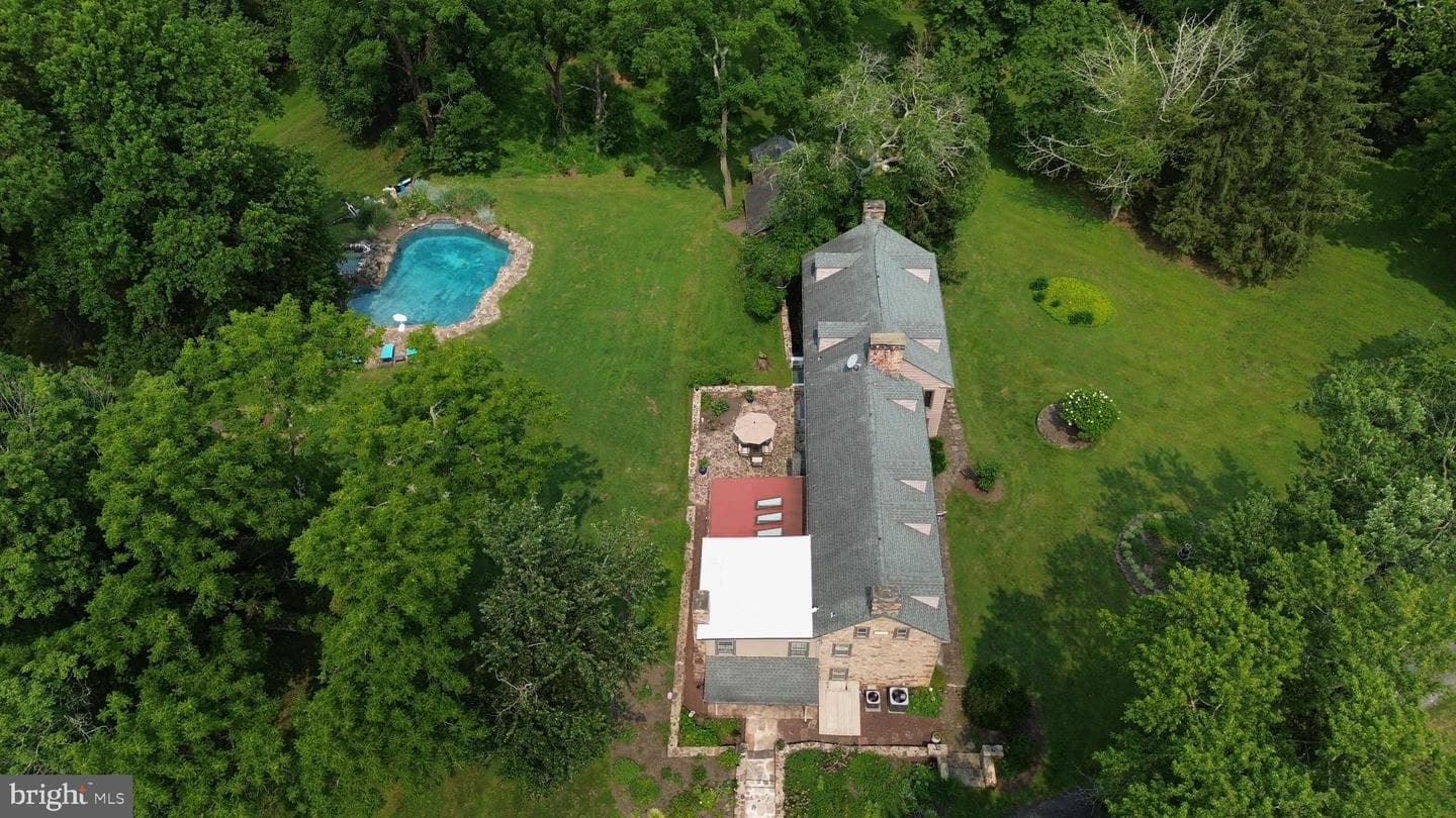 5792 Carversville Road photo 108