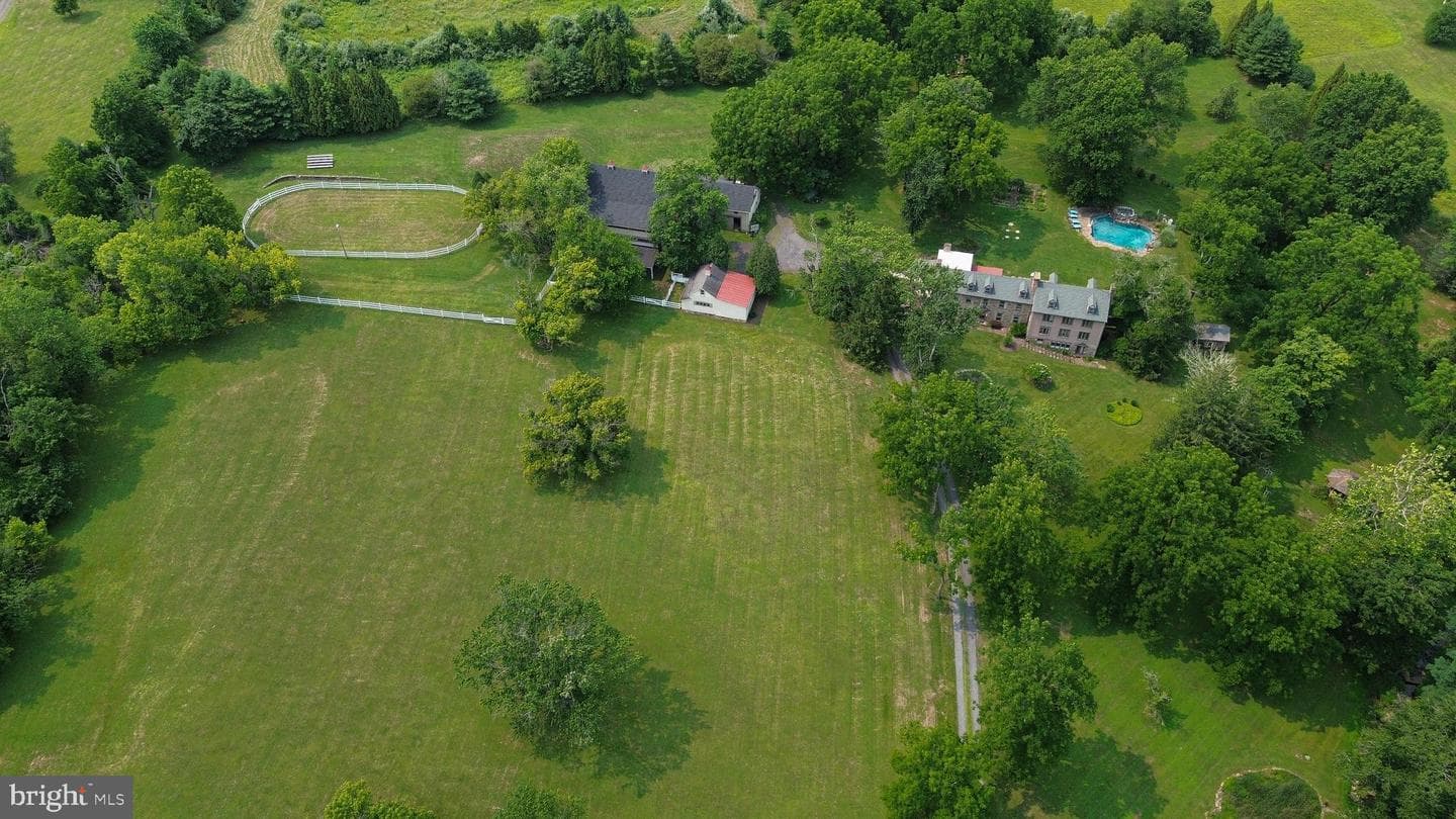 5792 Carversville Road photo 110