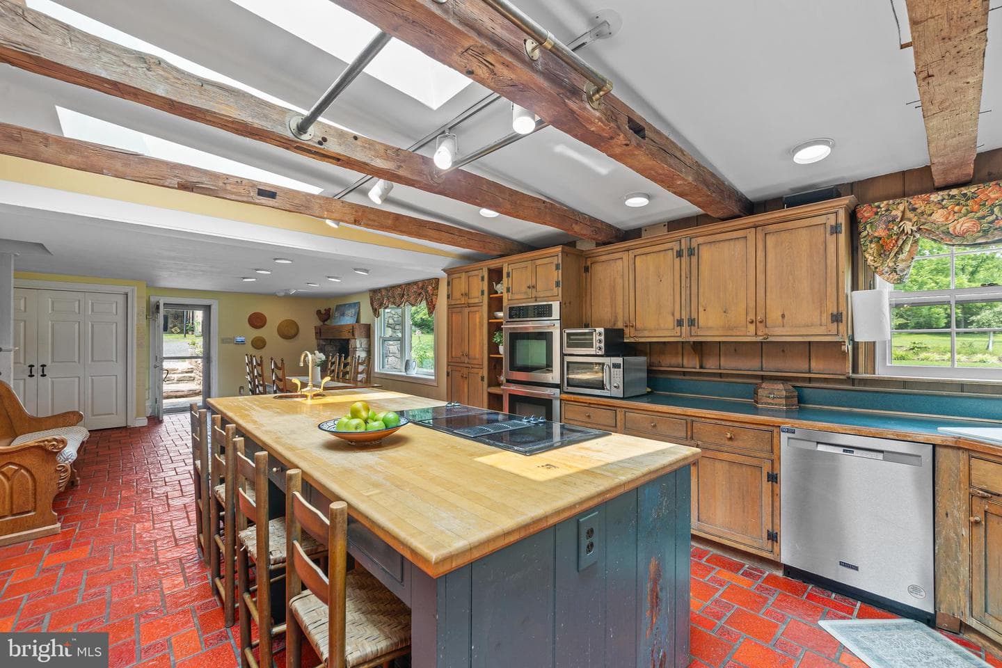 5792 Carversville Road photo 17