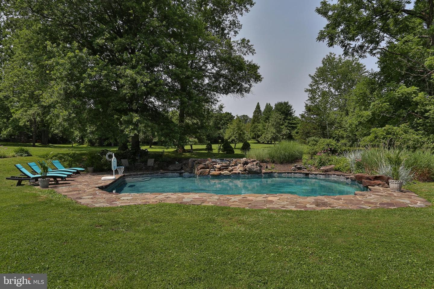 5792 Carversville Road photo 60