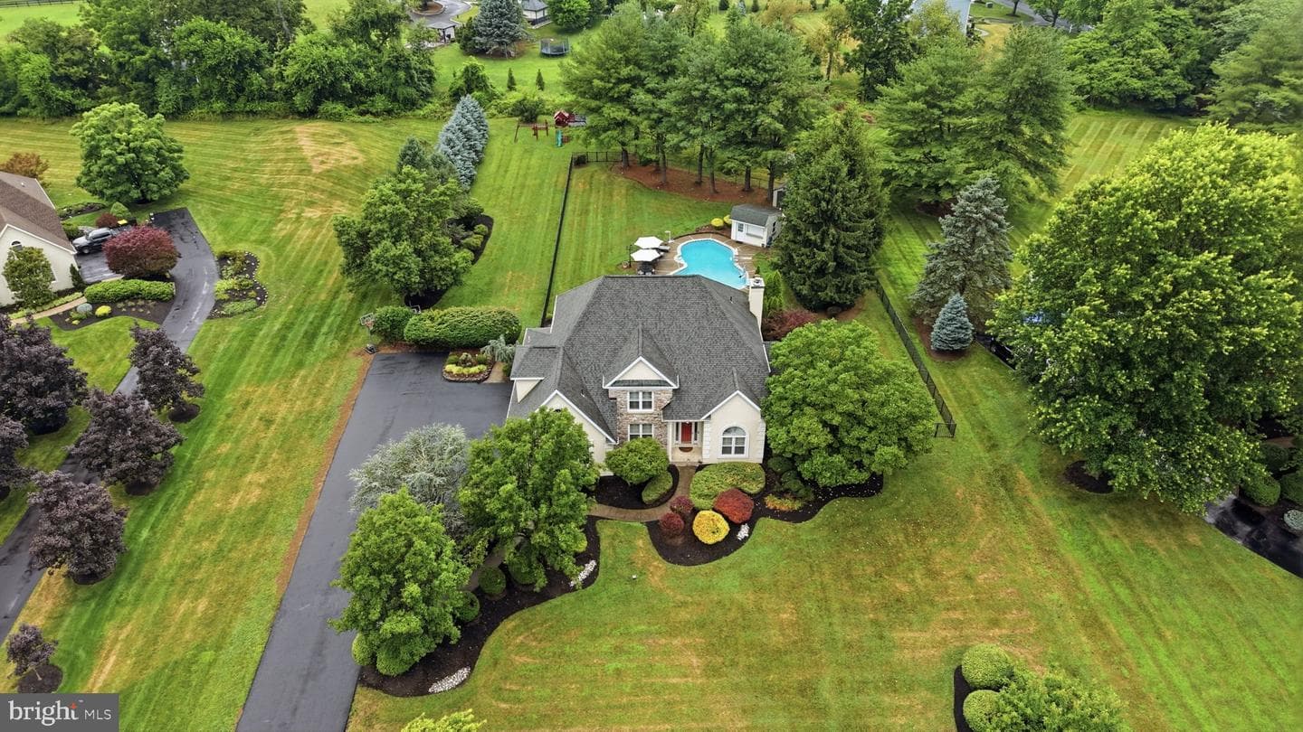 102 Whisper Wood Court photo 62