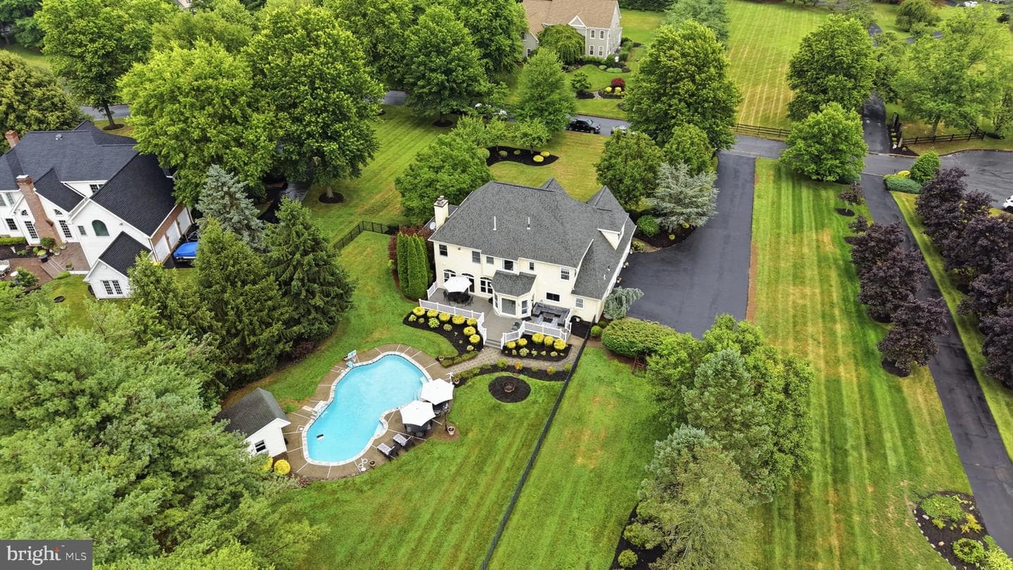102 Whisper Wood Court photo 67