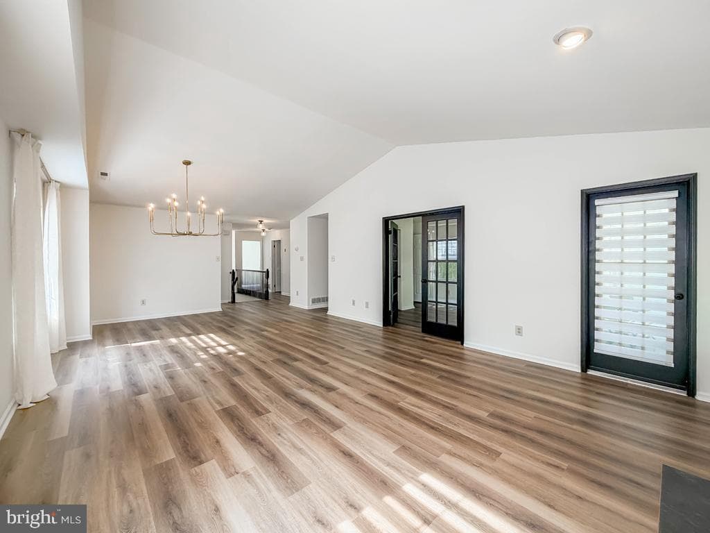 2607 Lynbrooke Drive photo 14