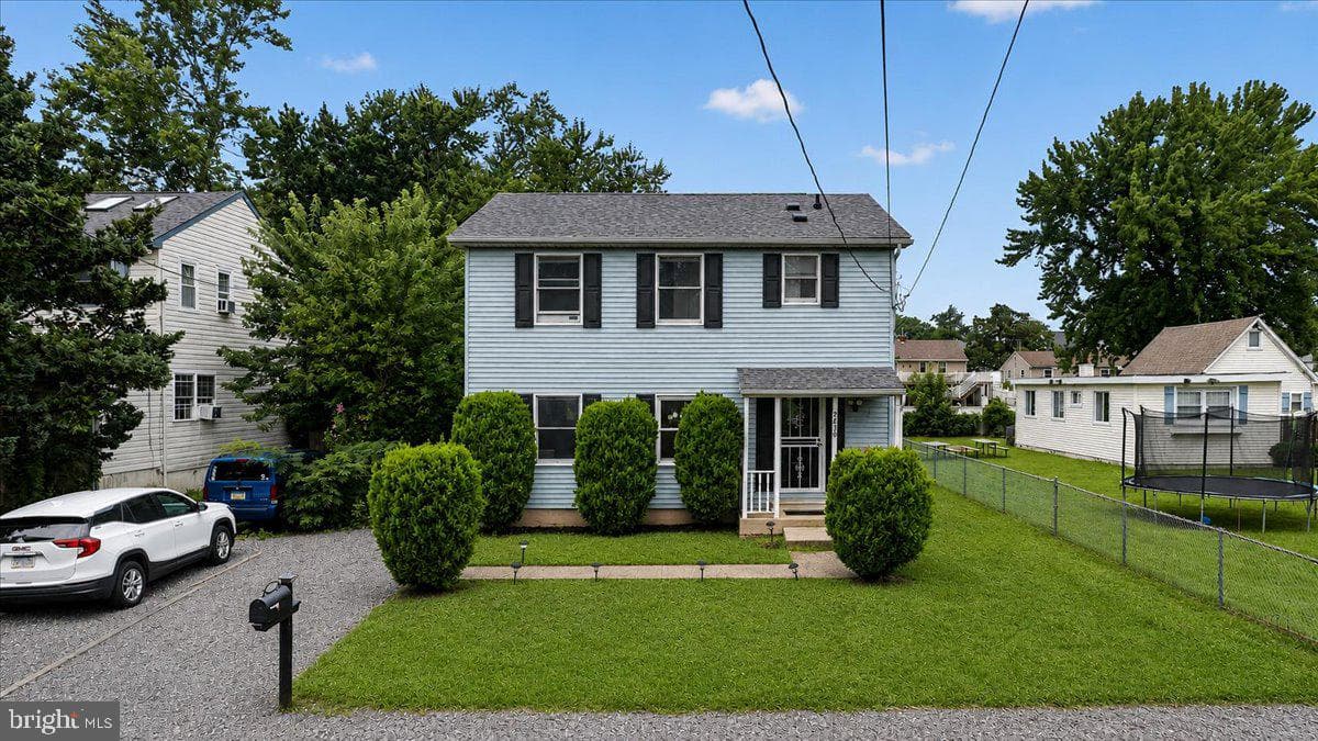 2836 Marion Avenue, Bensalem