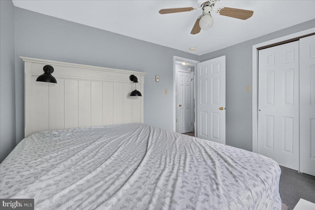 2836 Marion Avenue photo 22