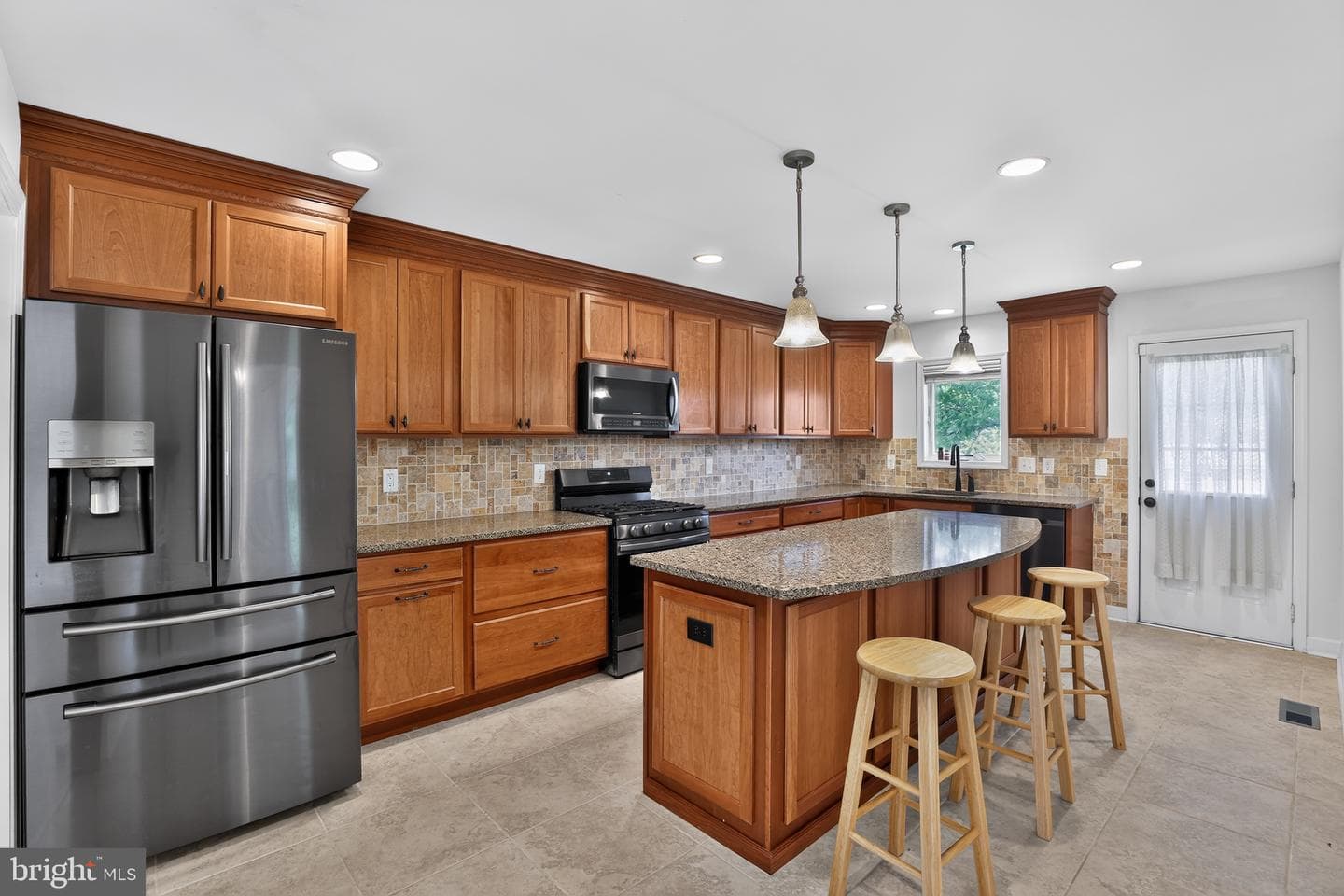 130 Acorn Drive photo 11