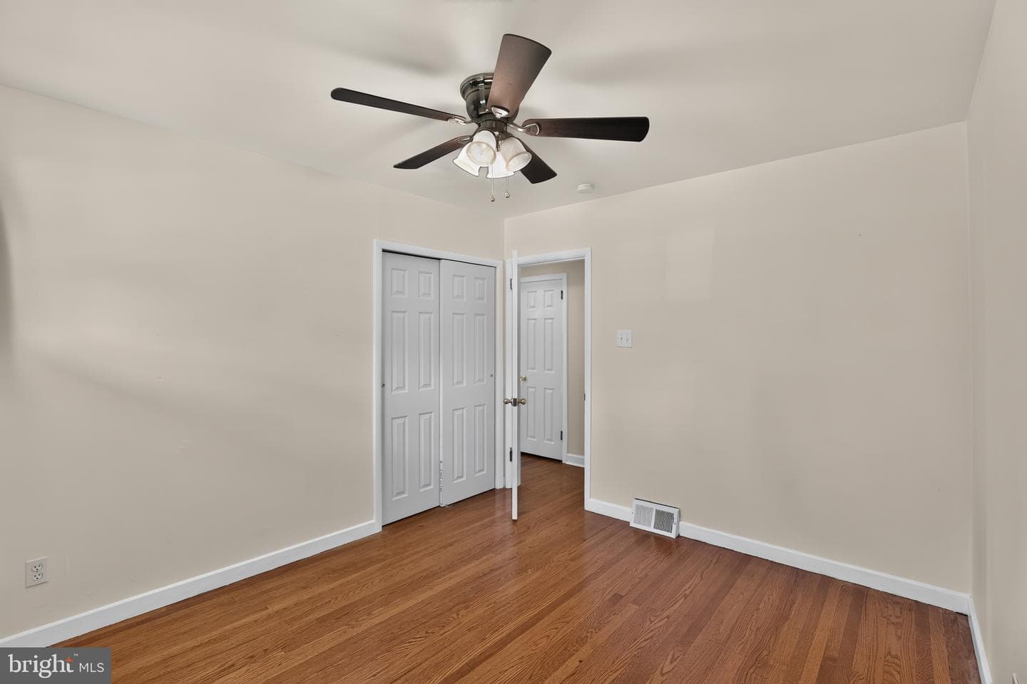 130 Acorn Drive photo 14