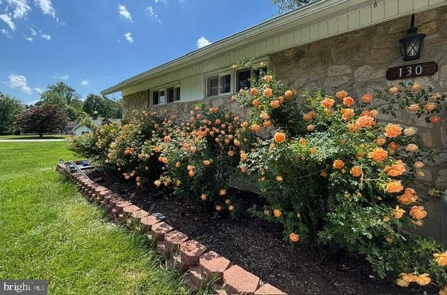130 Acorn Drive photo 29