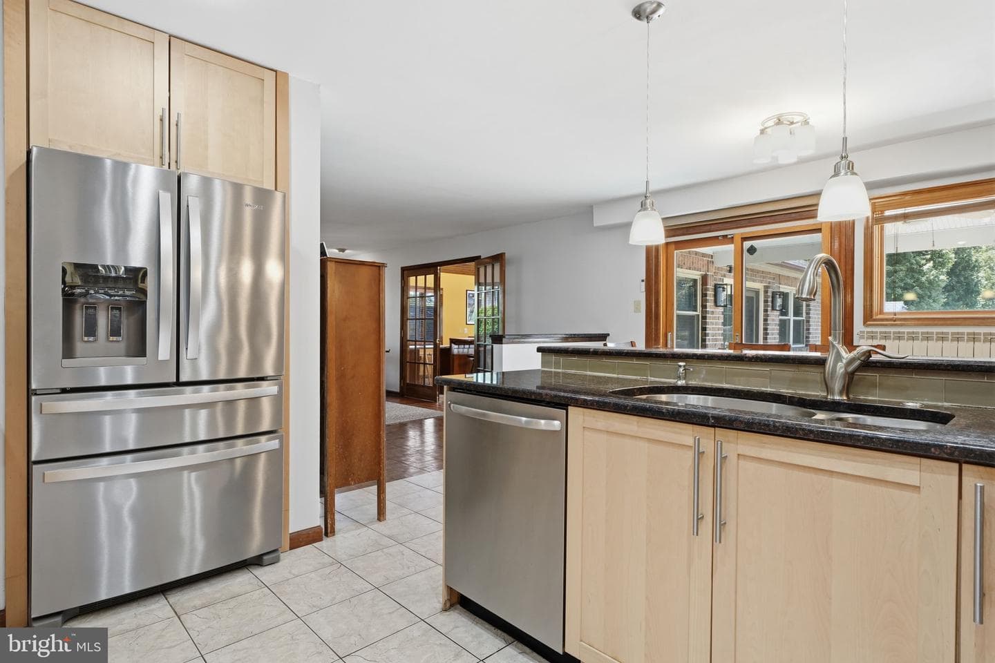 560 Lower Holland Road photo 13