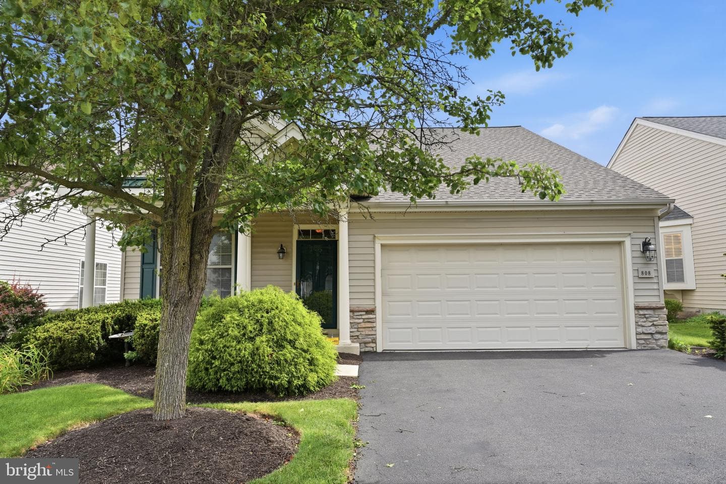 808 Nathaniel Trail, Warwick