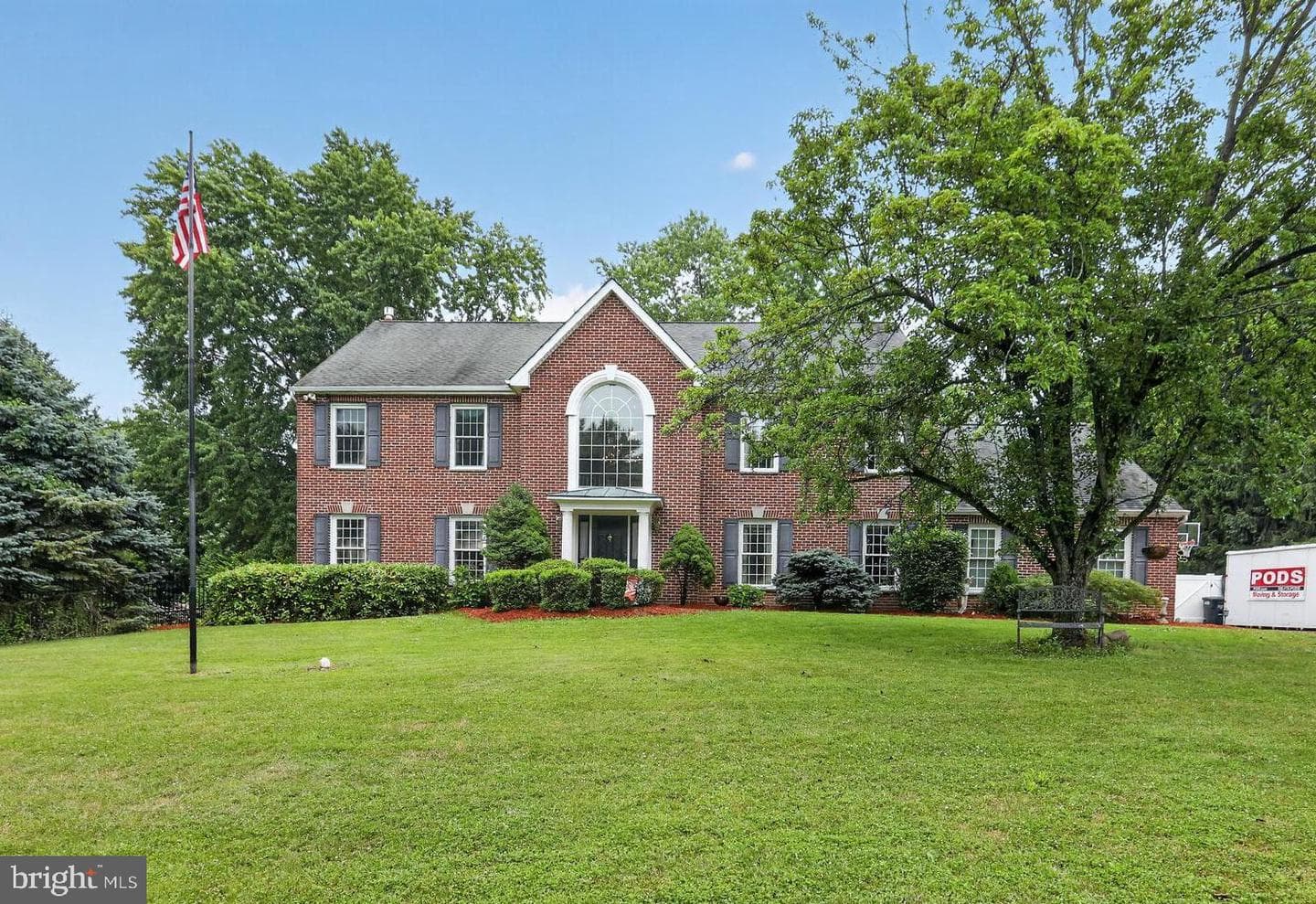 6 Jennifer, Churchville