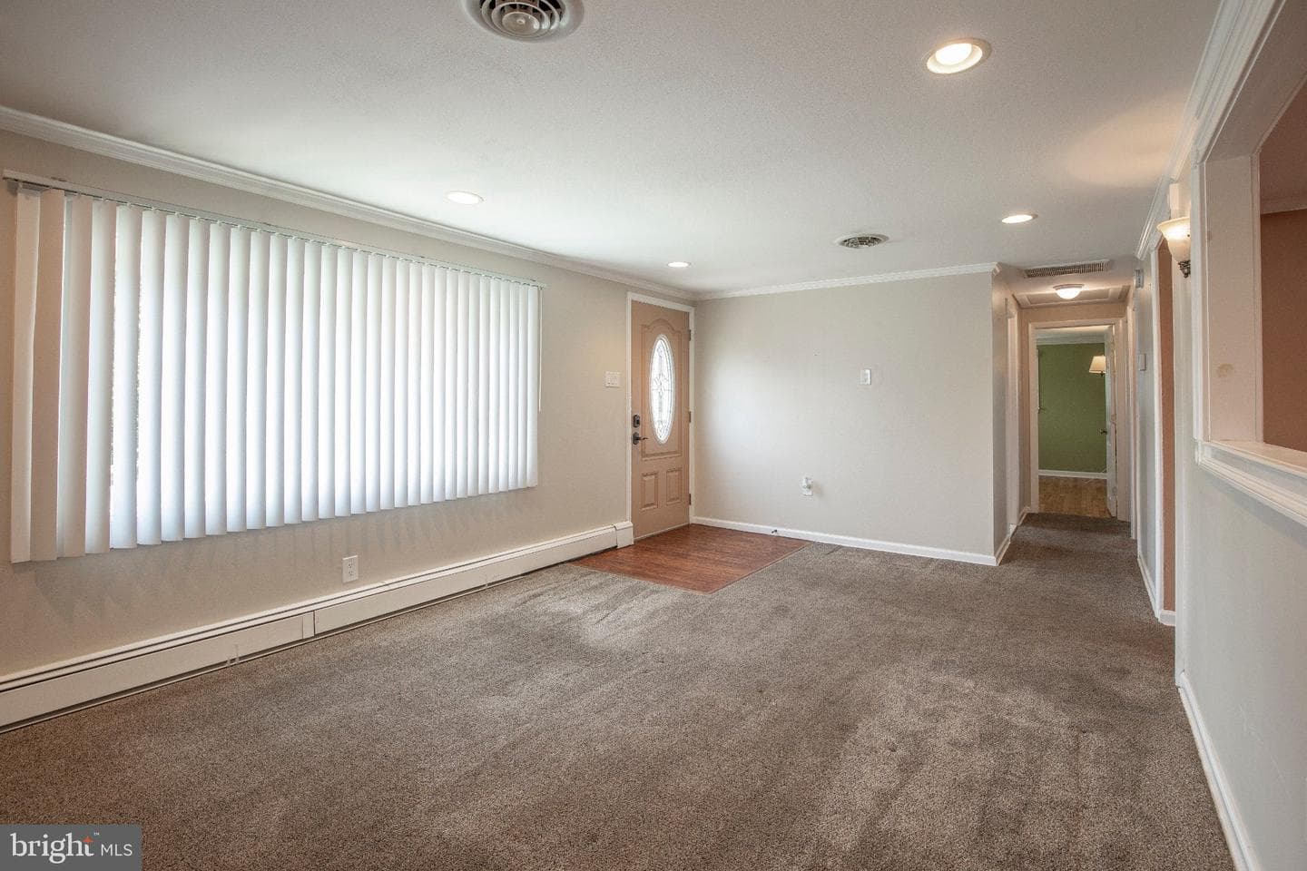 772 Clifford Street photo 9