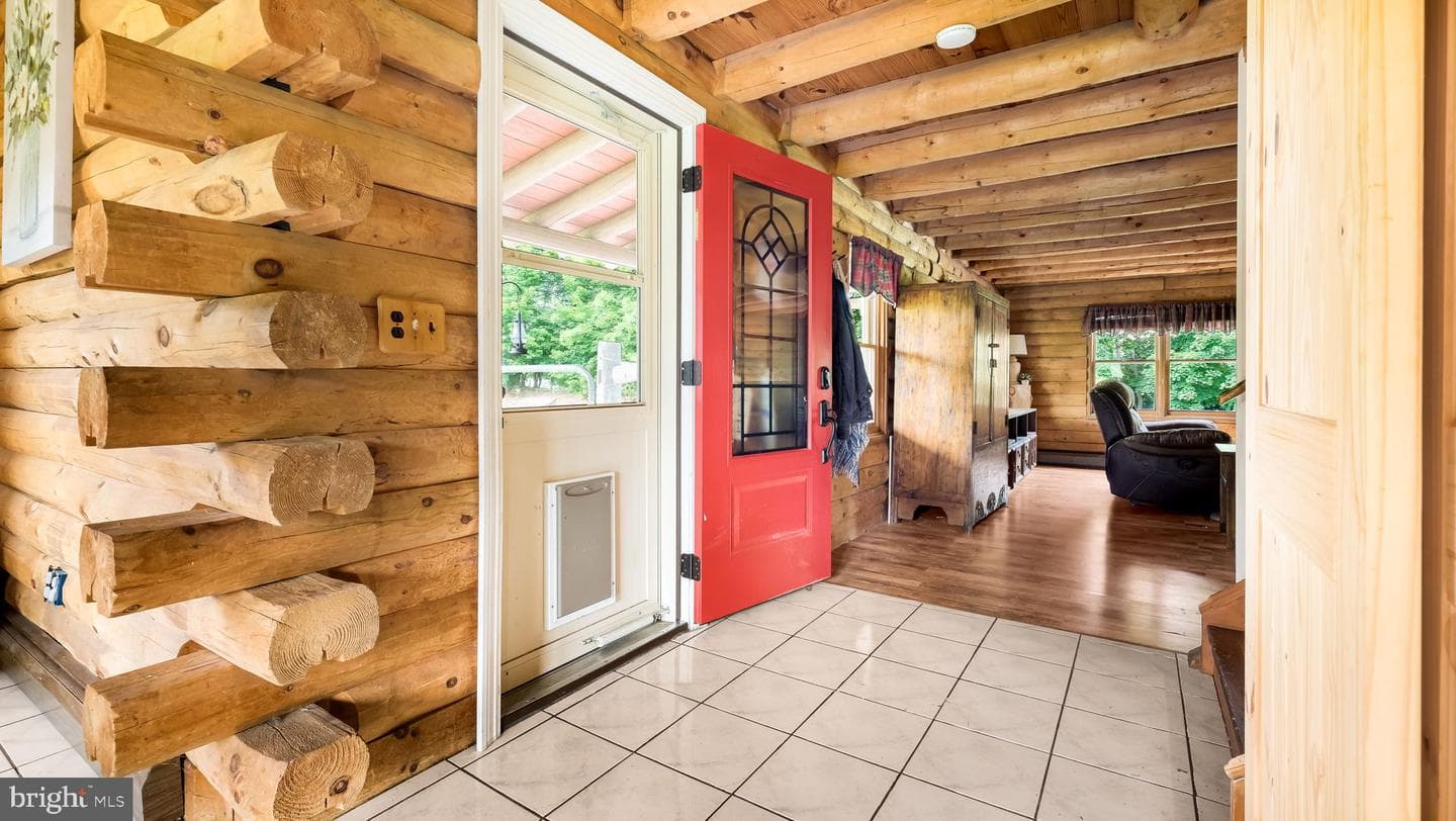 1203 W Bristol photo 9