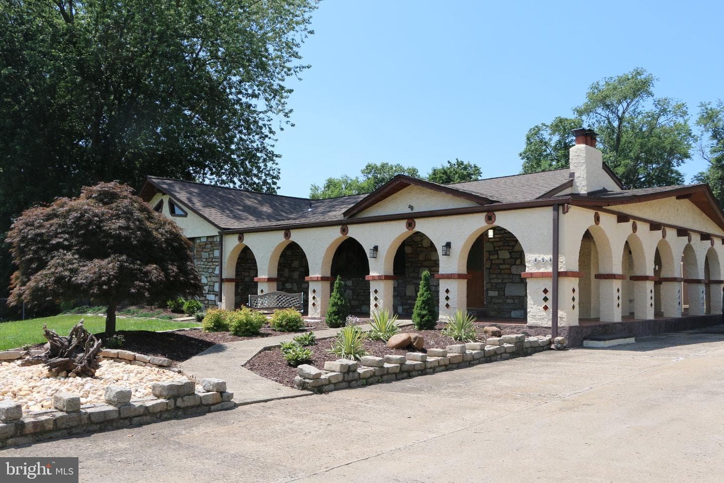 454 Dunksferry Road, Bensalem