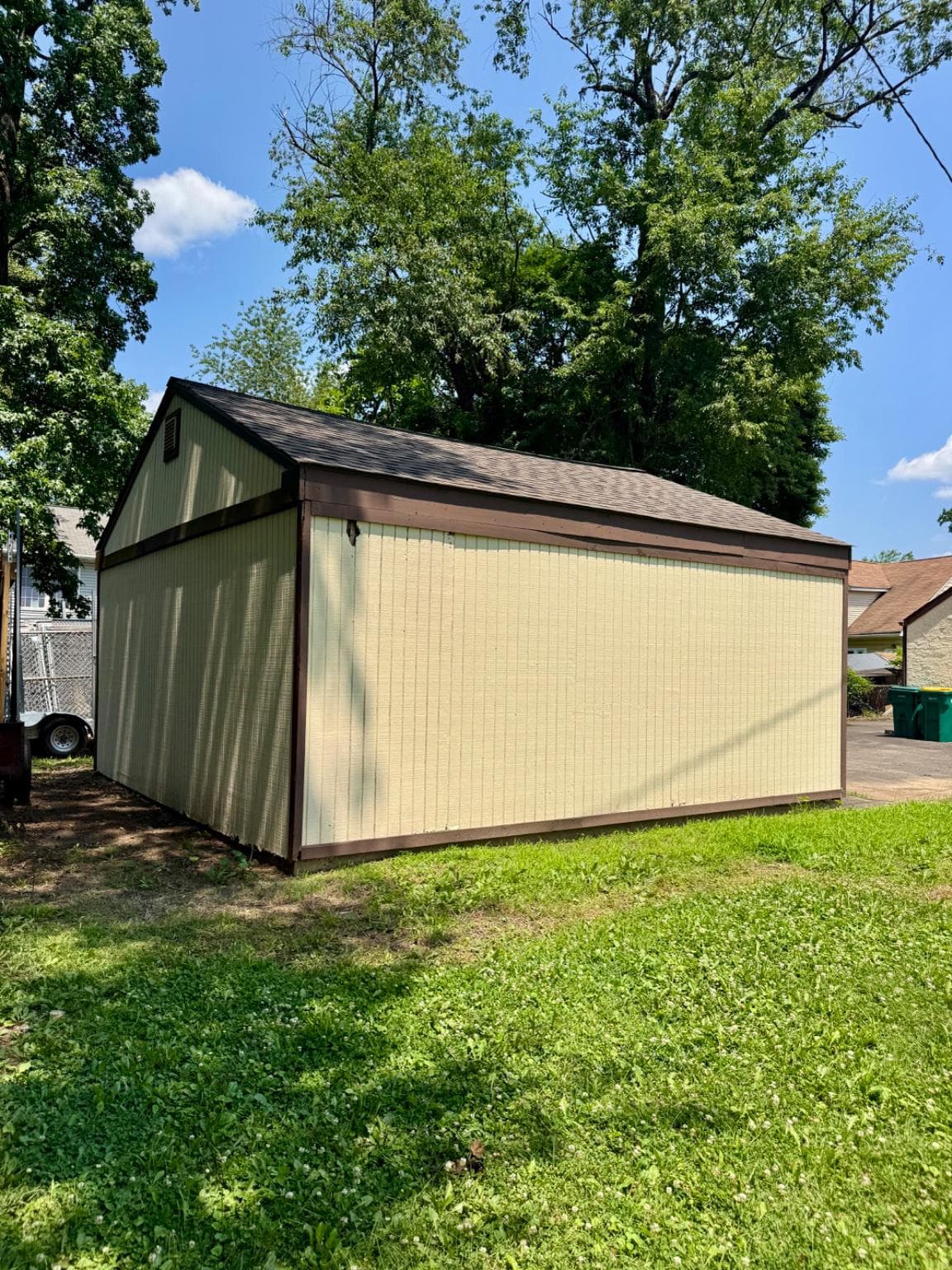454 Dunksferry Road photo 16