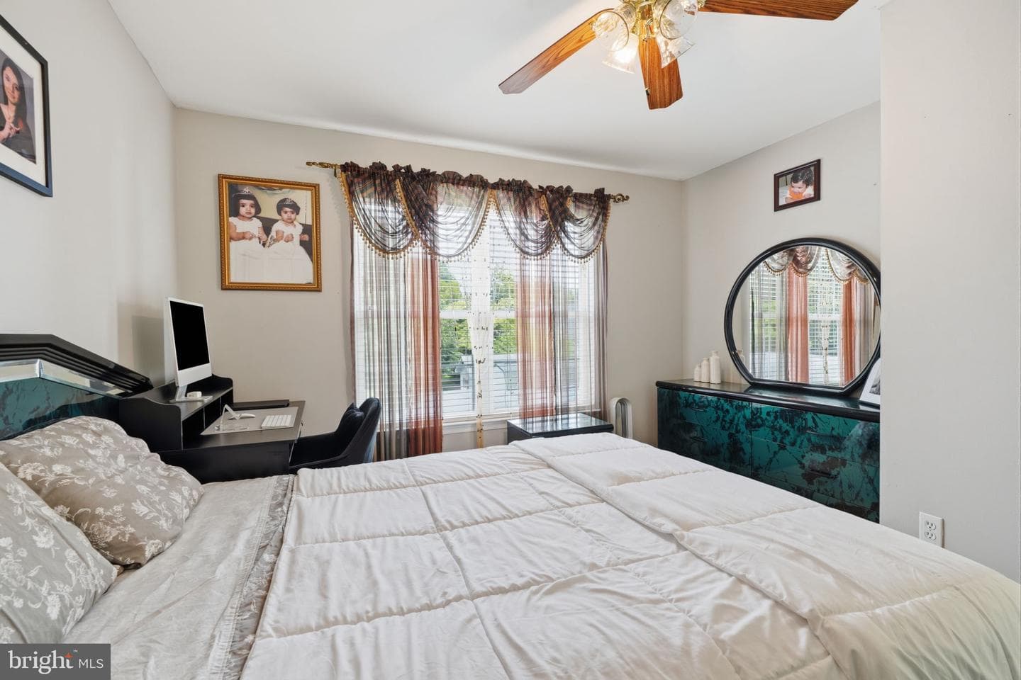 2347 Maple Avenue photo 23