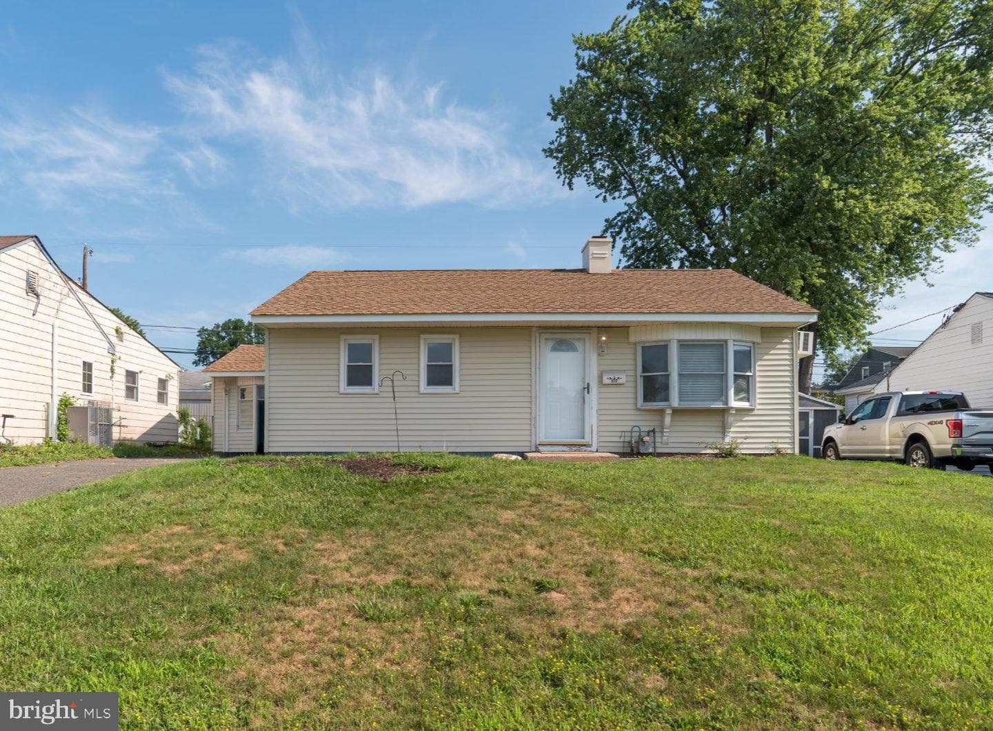 317 Andover Road, Fairless Hills