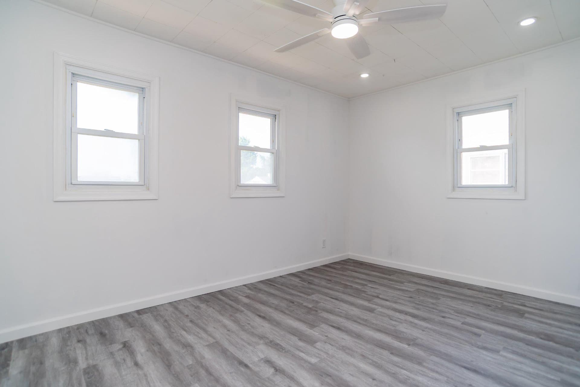 317 Andover Road photo 10