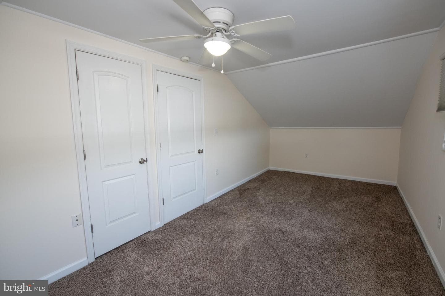 31 Roundwood Lane photo 38