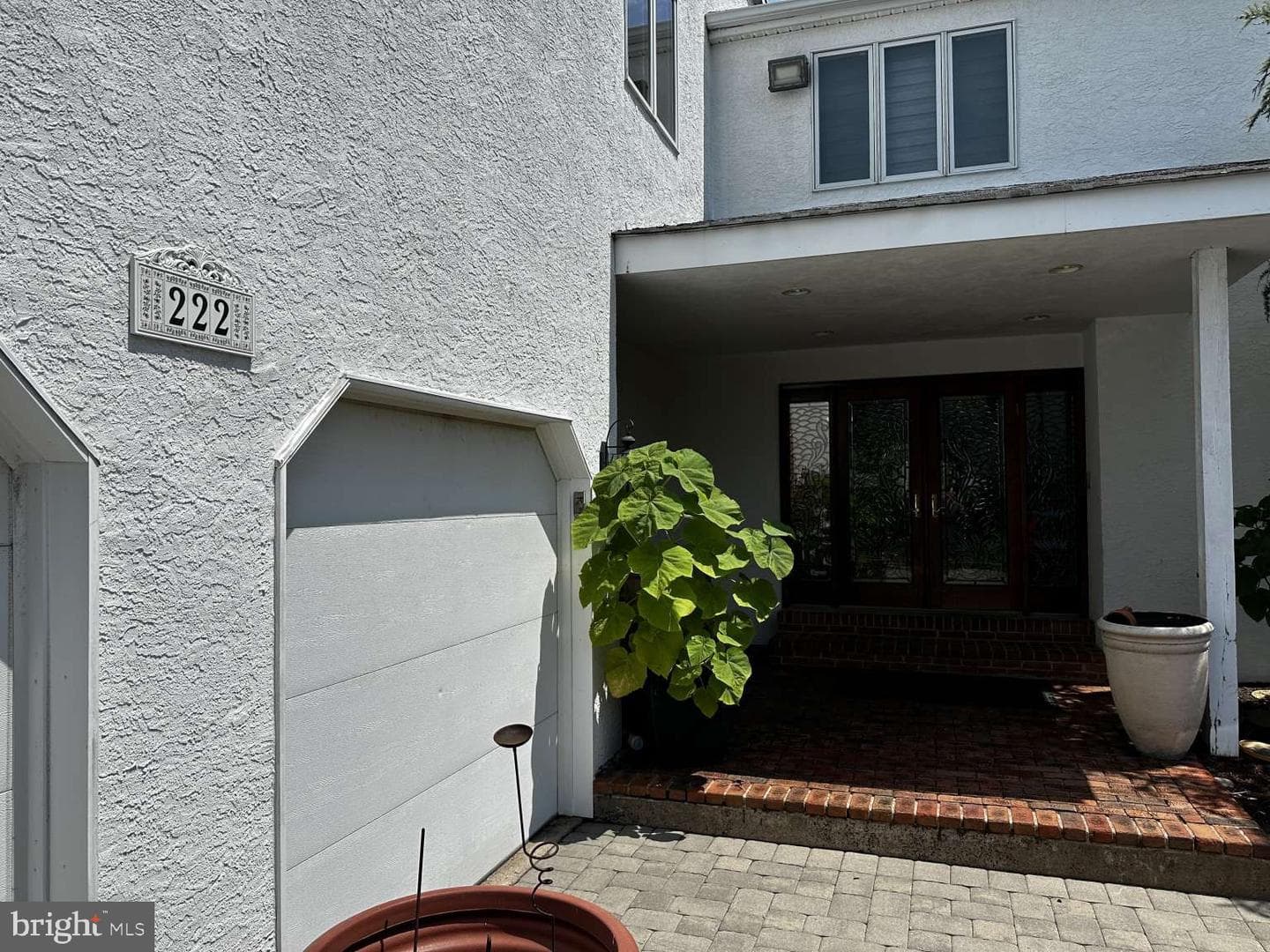 222 Vermeer Drive photo 18