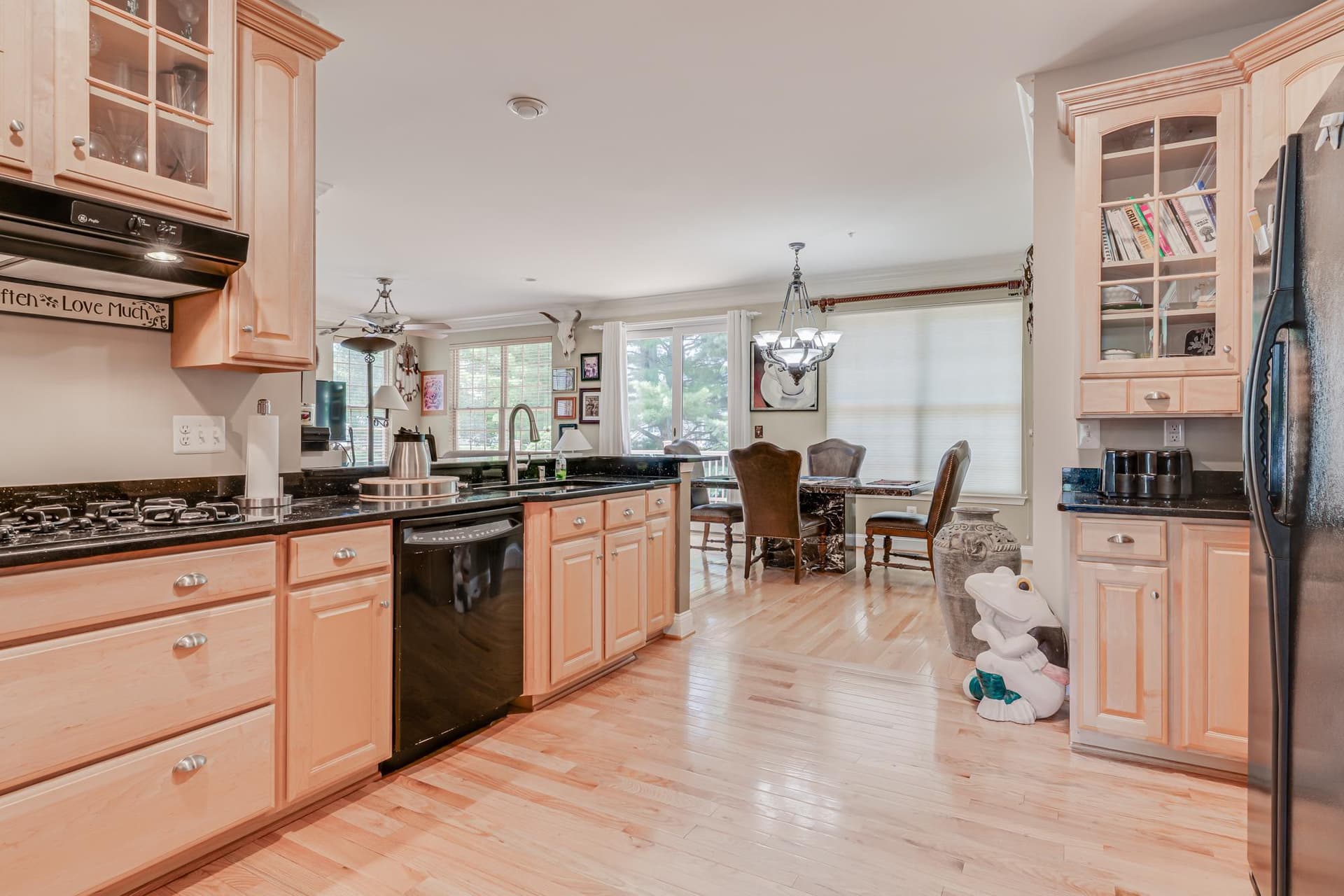 1010 Monroe Drive photo 23