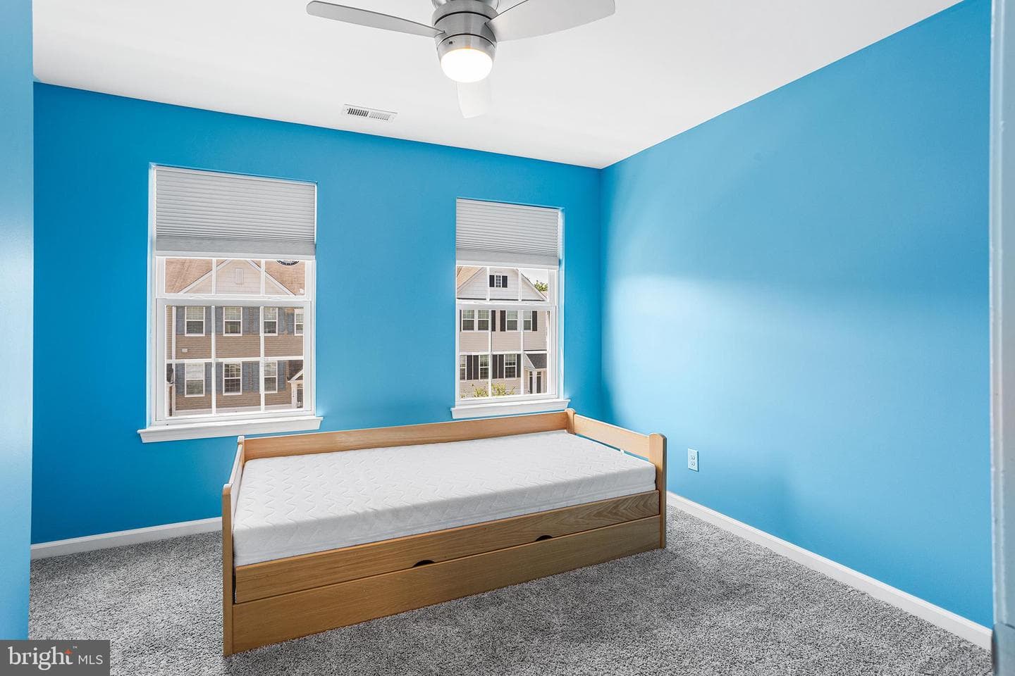 1815 Pinnacle Drive photo 18