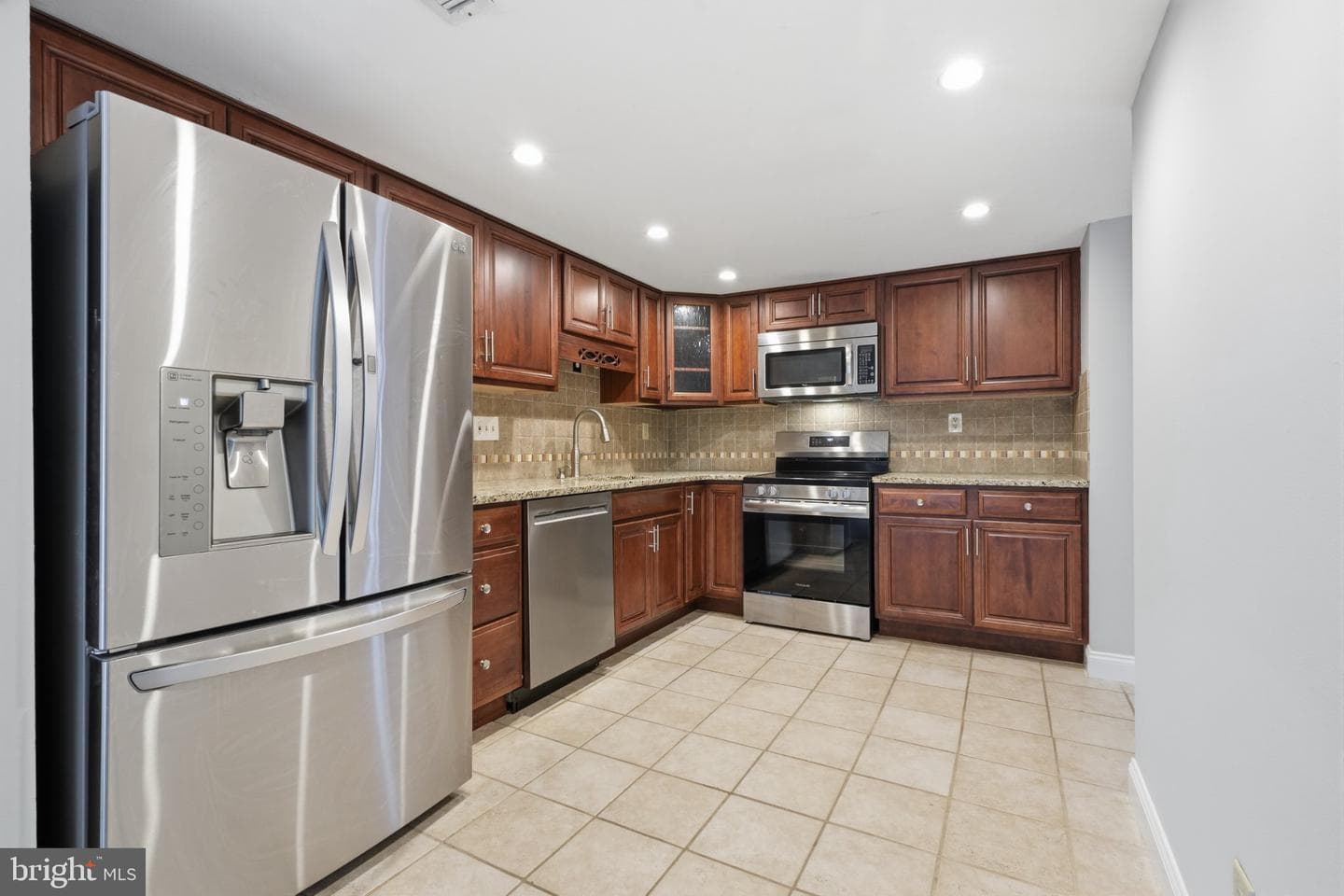 144 Golf Club Drive photo 9
