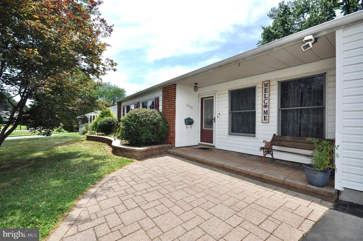 1308 Pinyon Pl photo 3