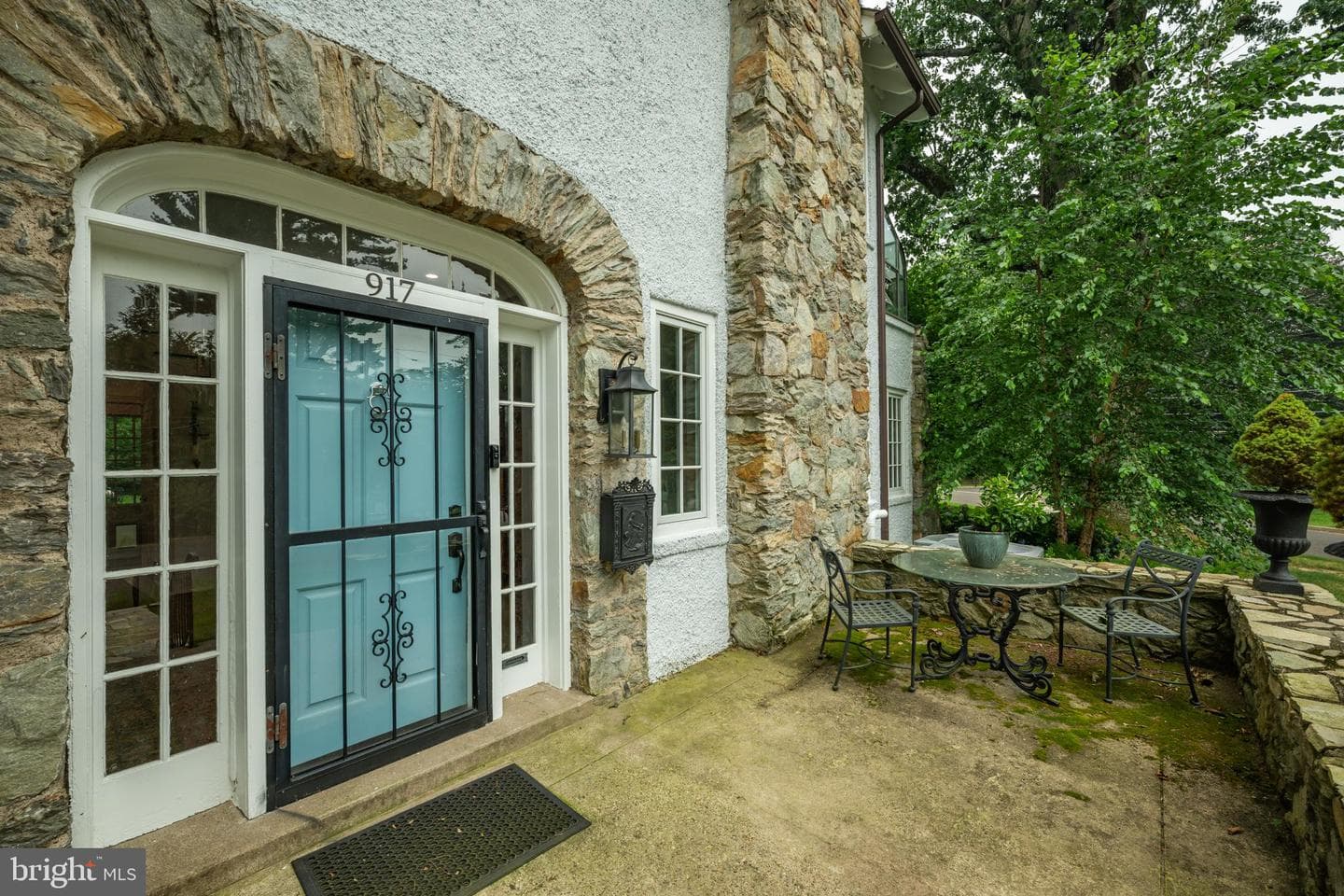 917 Greenway Avenue photo 3