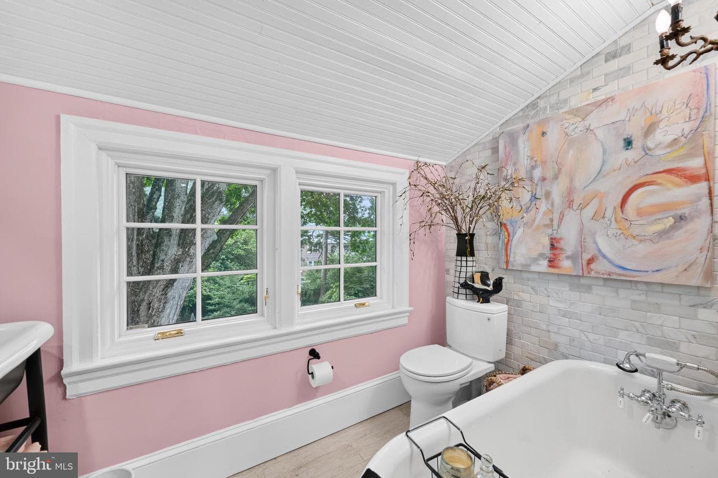 917 Greenway Avenue photo 40