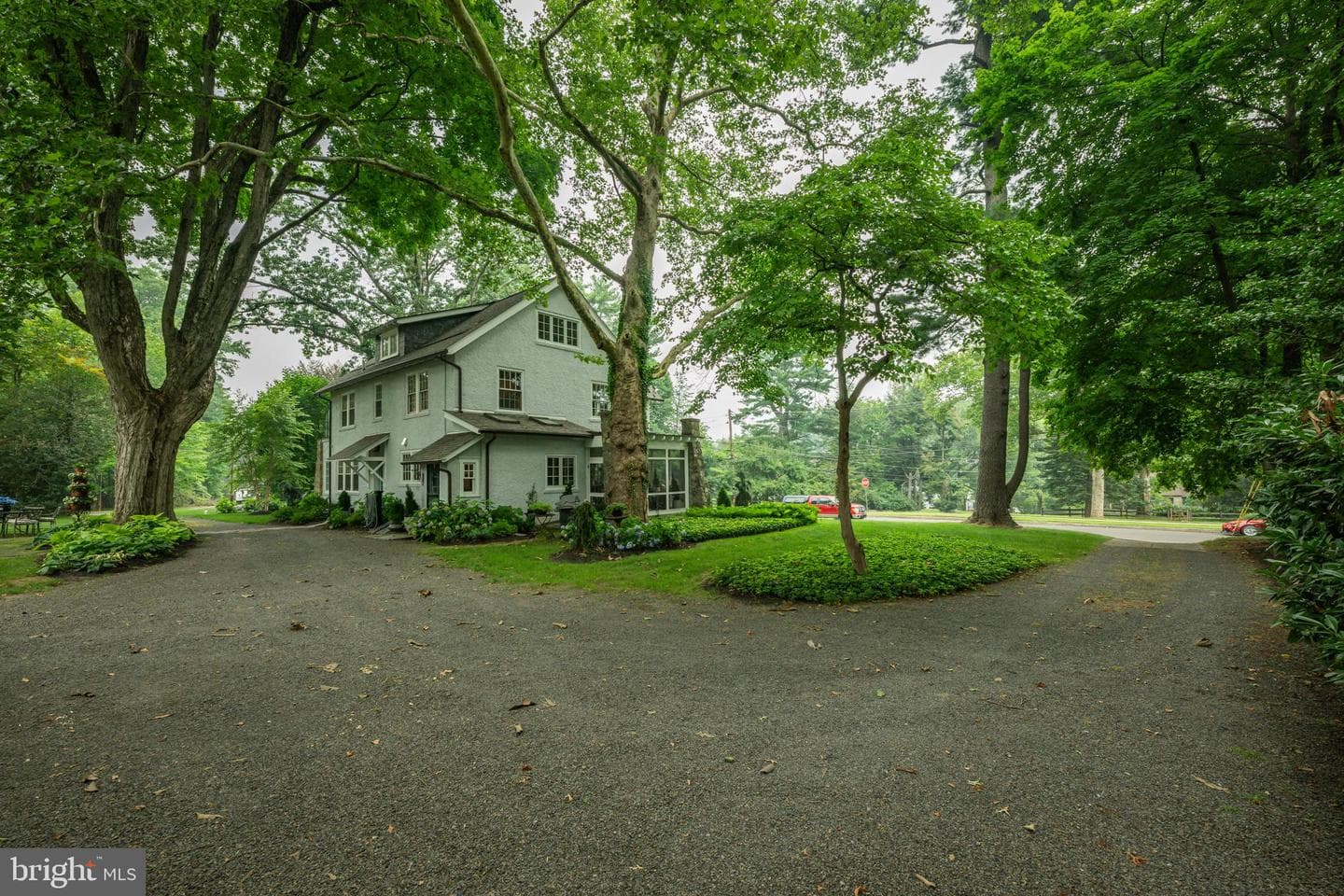 917 Greenway Avenue photo 47
