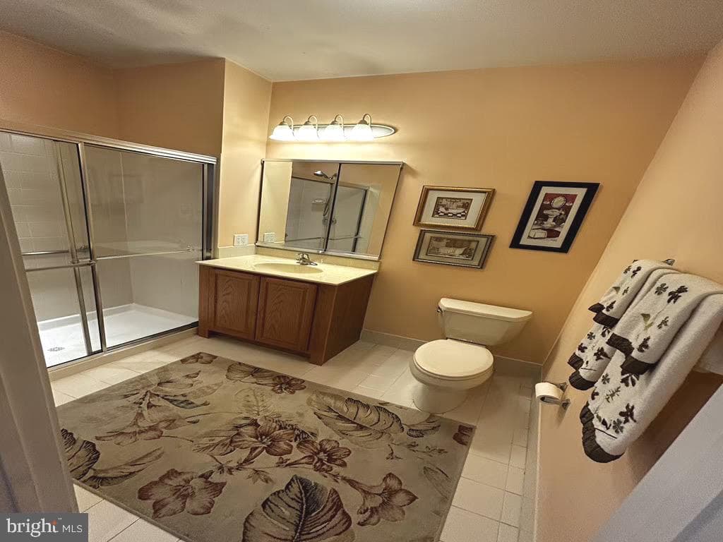 2326 Meridian Blvd photo 24