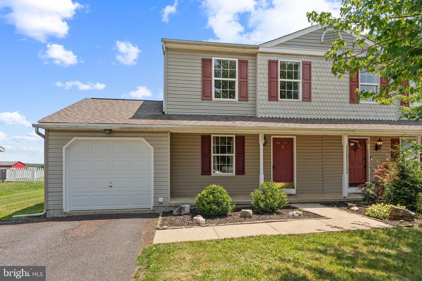 221 Pennwood Drive, Richlandtown
