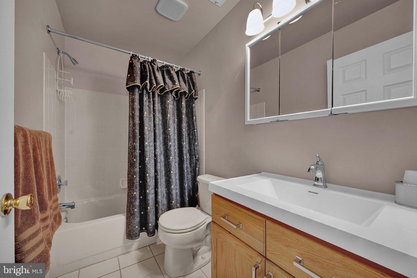 4582 Louise Saint Claire Drive photo 28