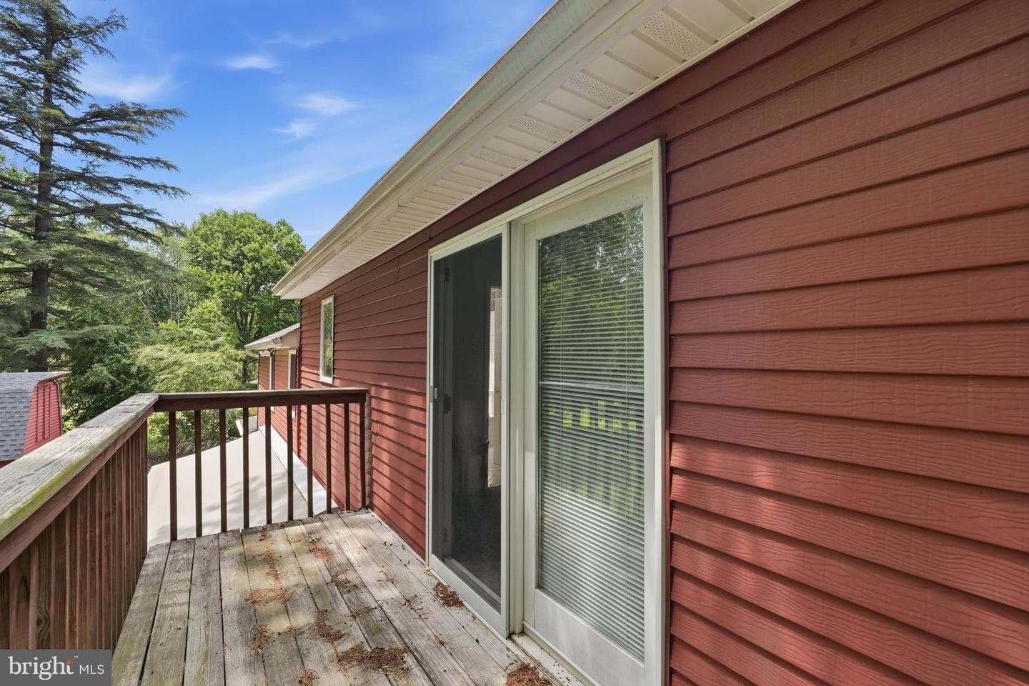 136 Chapel Drive photo 16