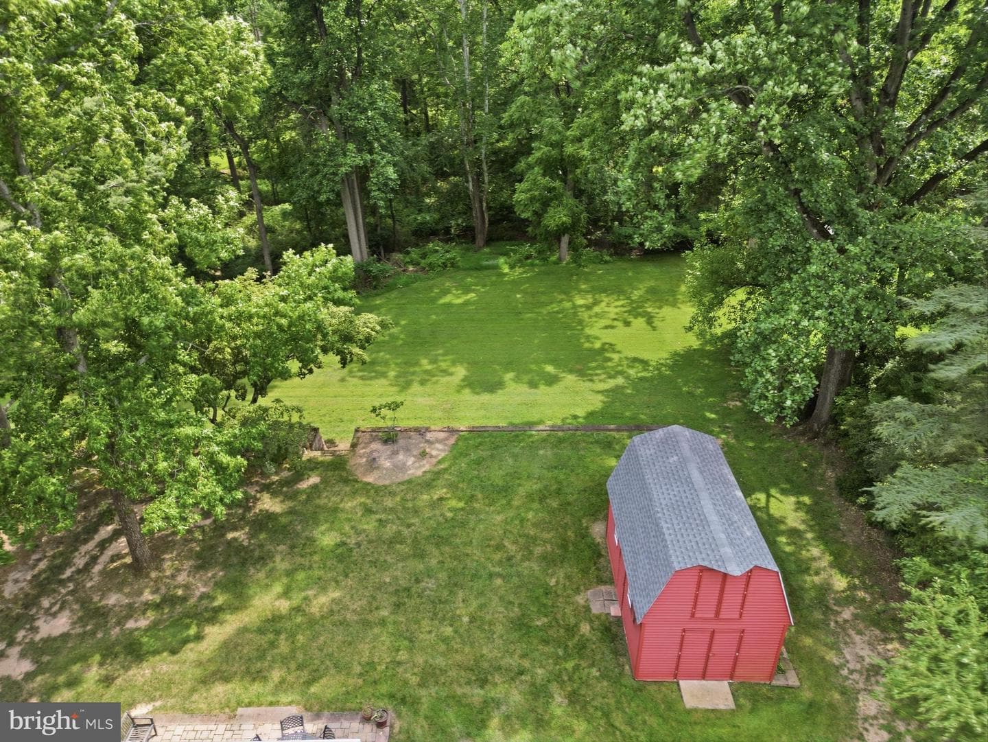 136 Chapel Drive, Holland