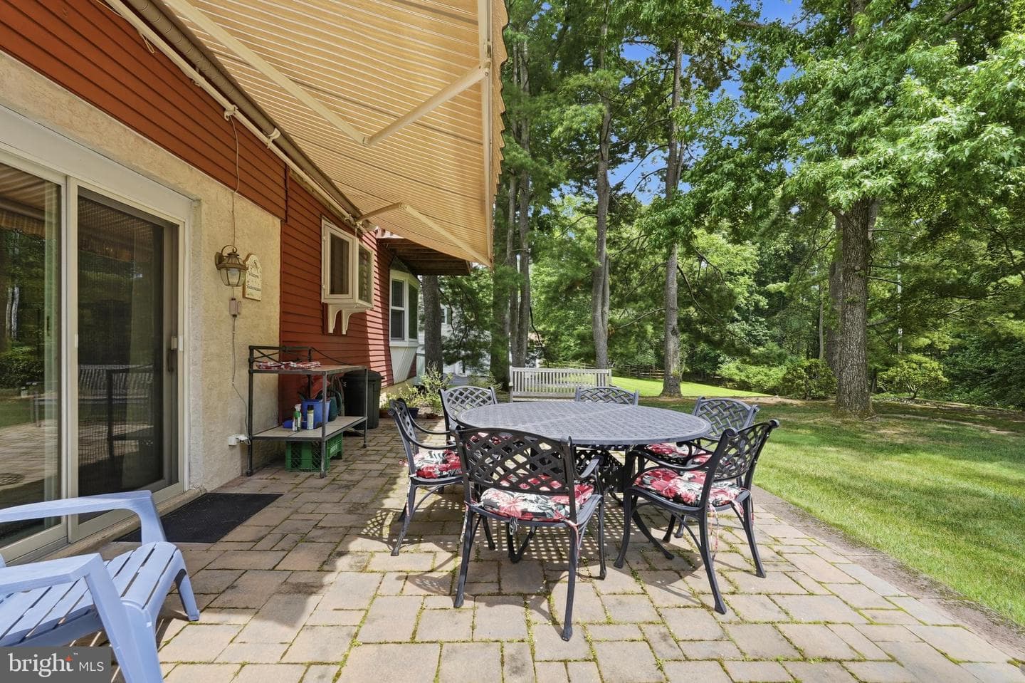 136 Chapel Drive photo 30