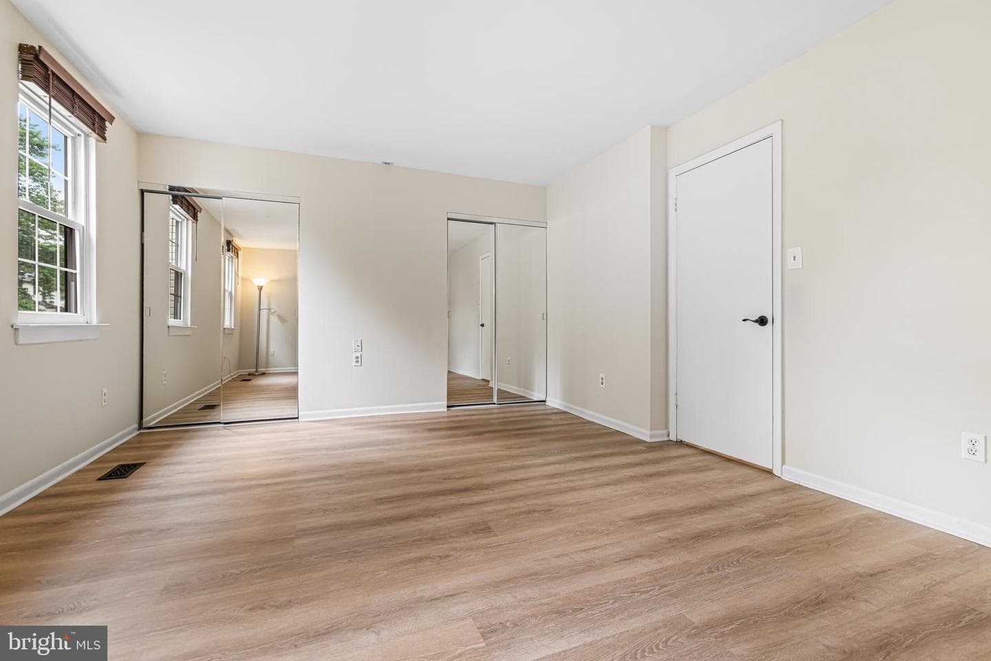 994 Bancroft Place photo 24
