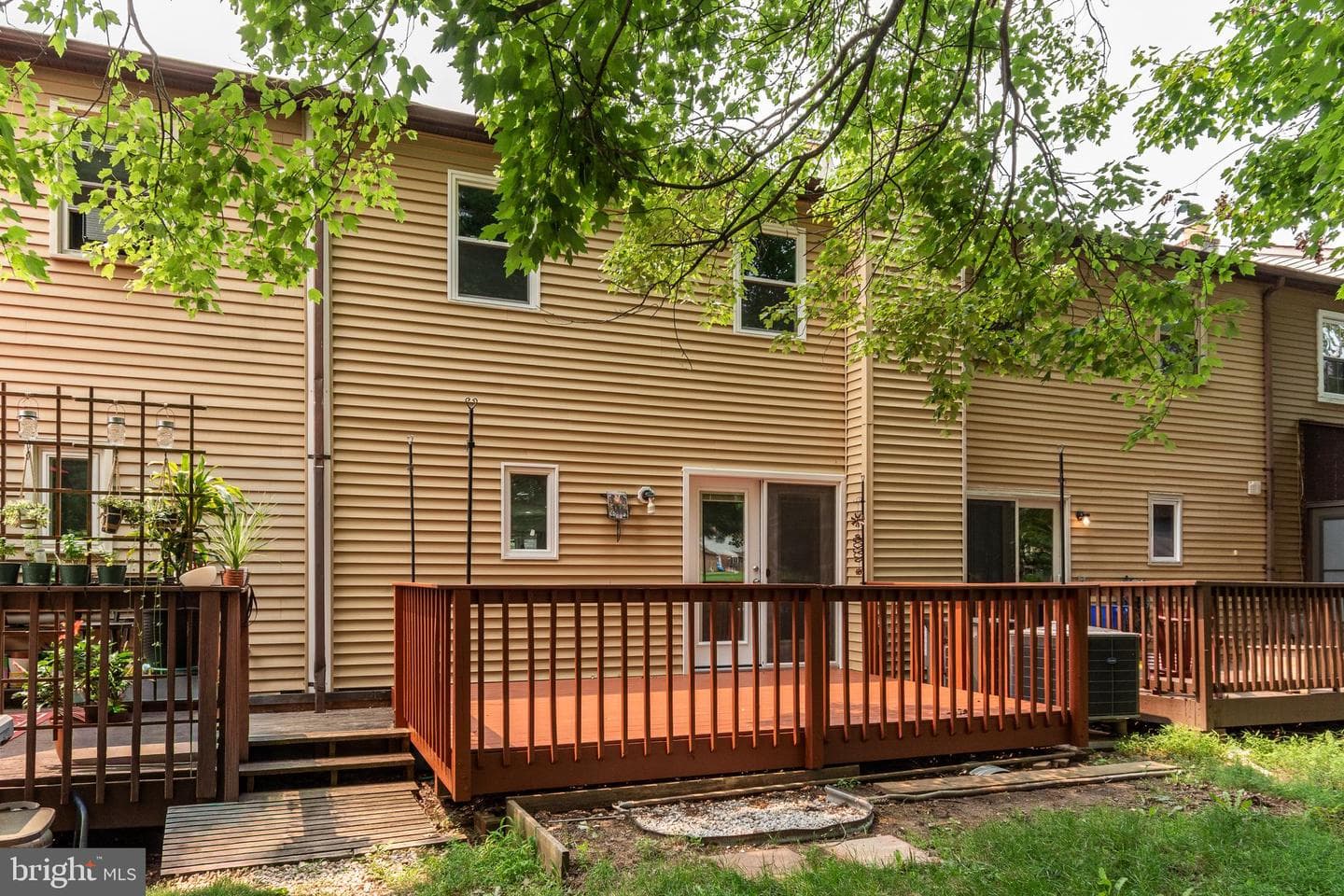 106 Providence Avenue photo 43