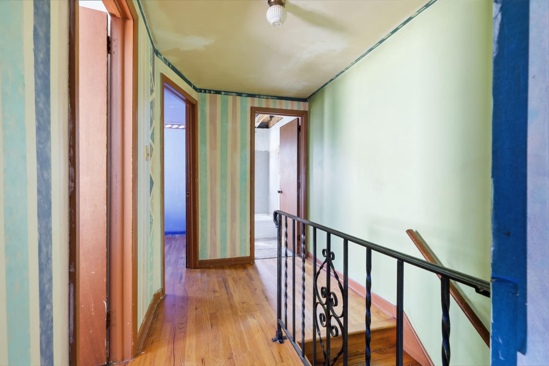 214 Shewell Avenue photo 10