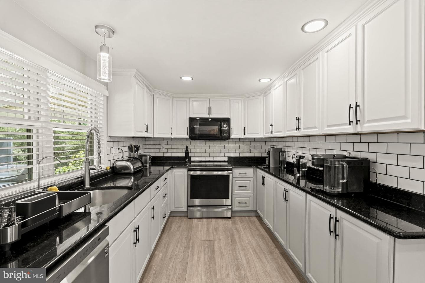 1329 W County Line Road photo 16