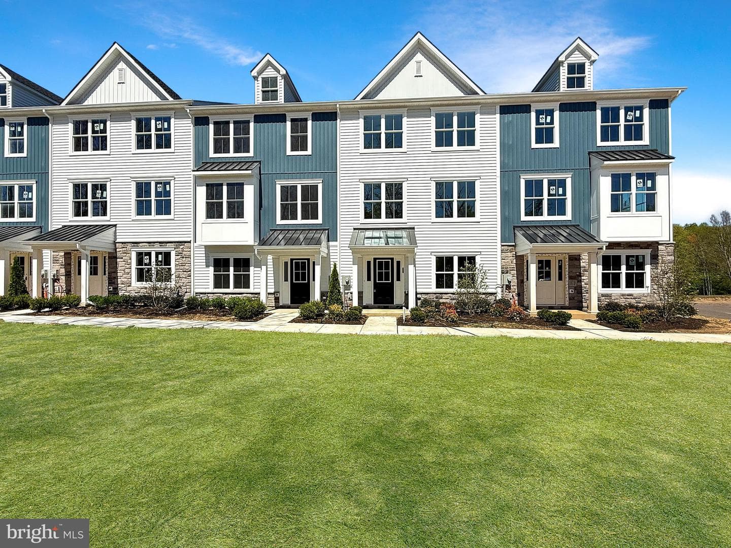 324 Schadle Rd, Bedminster