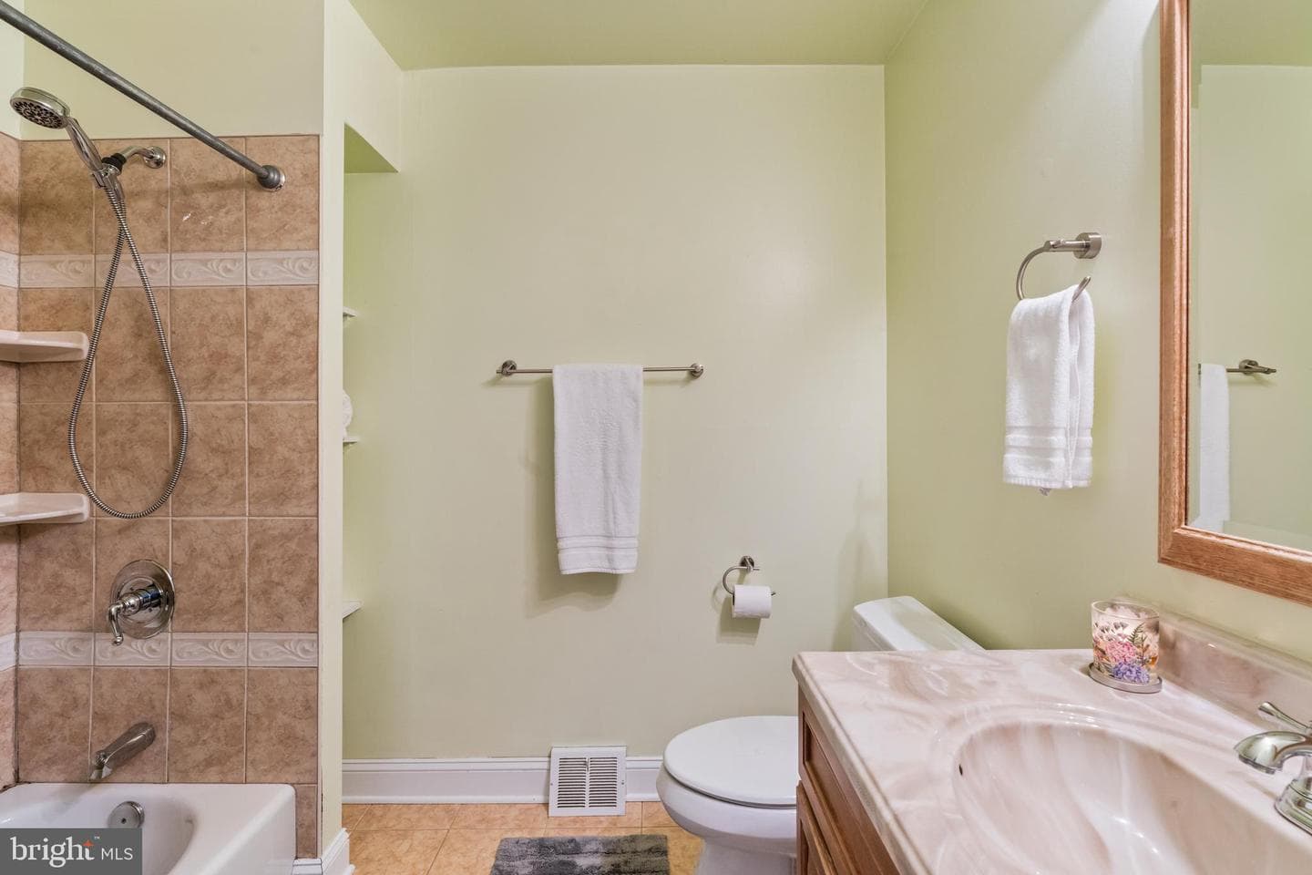 610 Valley Stream Circle photo 29