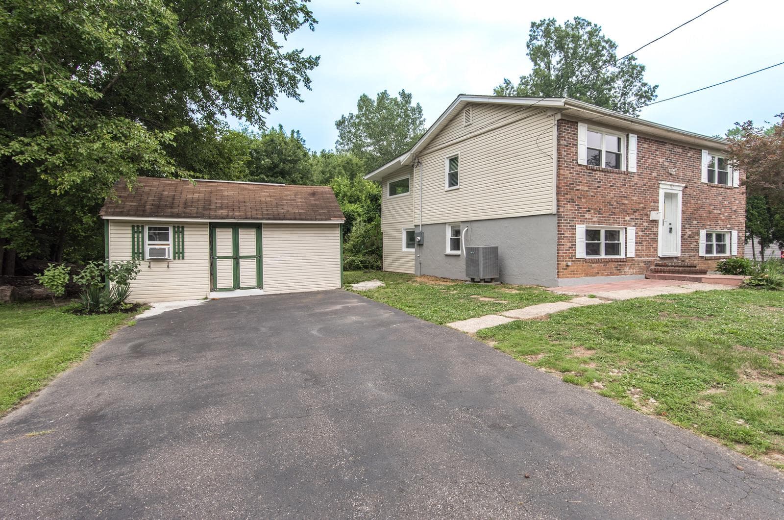 313 Wyoming Avenue, Langhorne