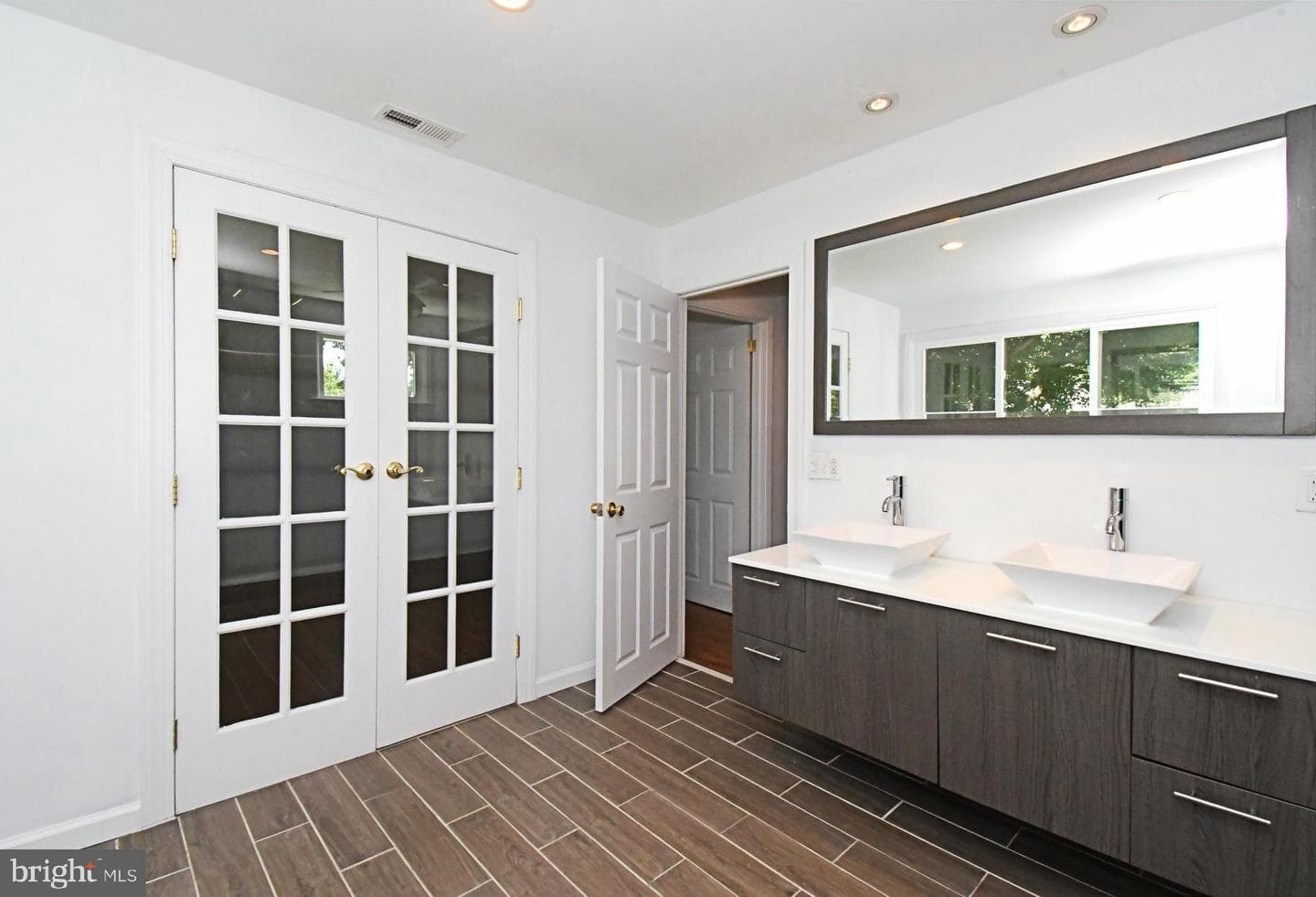 2023 Lockwood Lane photo 31