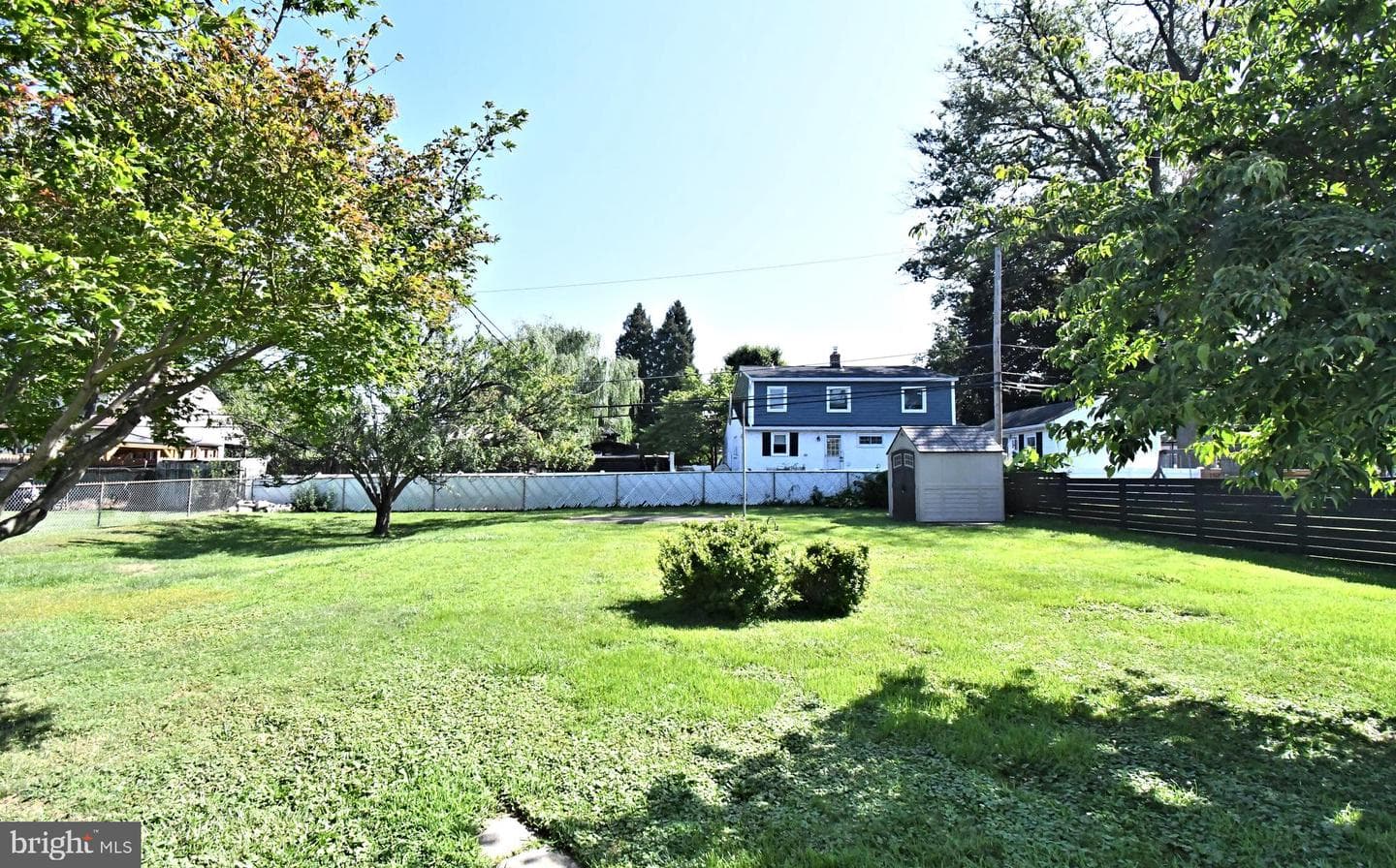 216 Rosewood Avenue photo 30