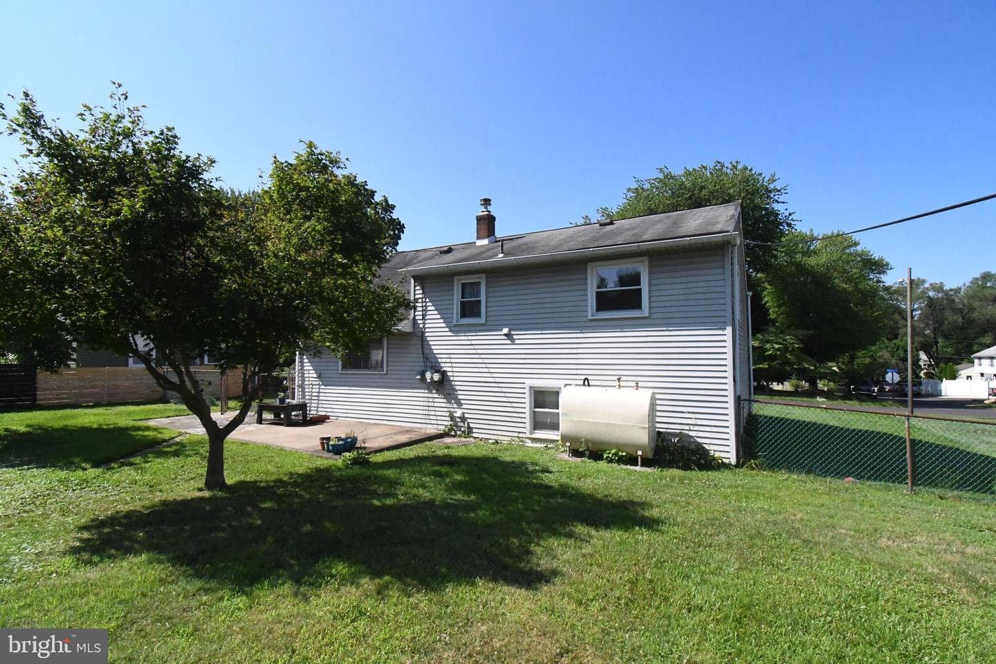 216 Rosewood Avenue photo 37