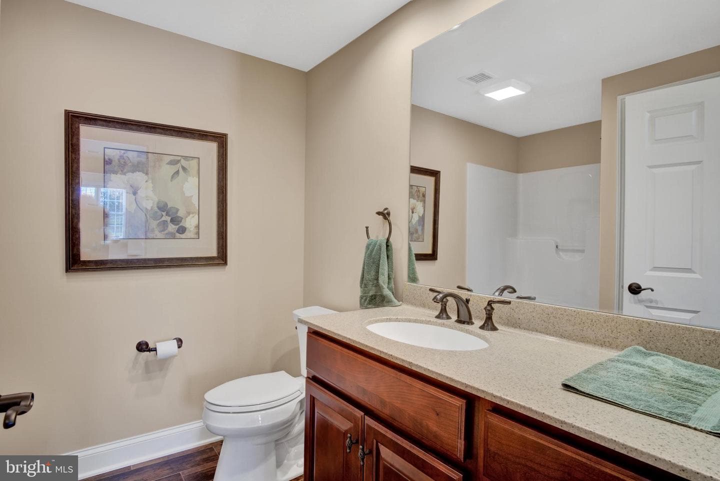 315 Pennington Drive photo 40