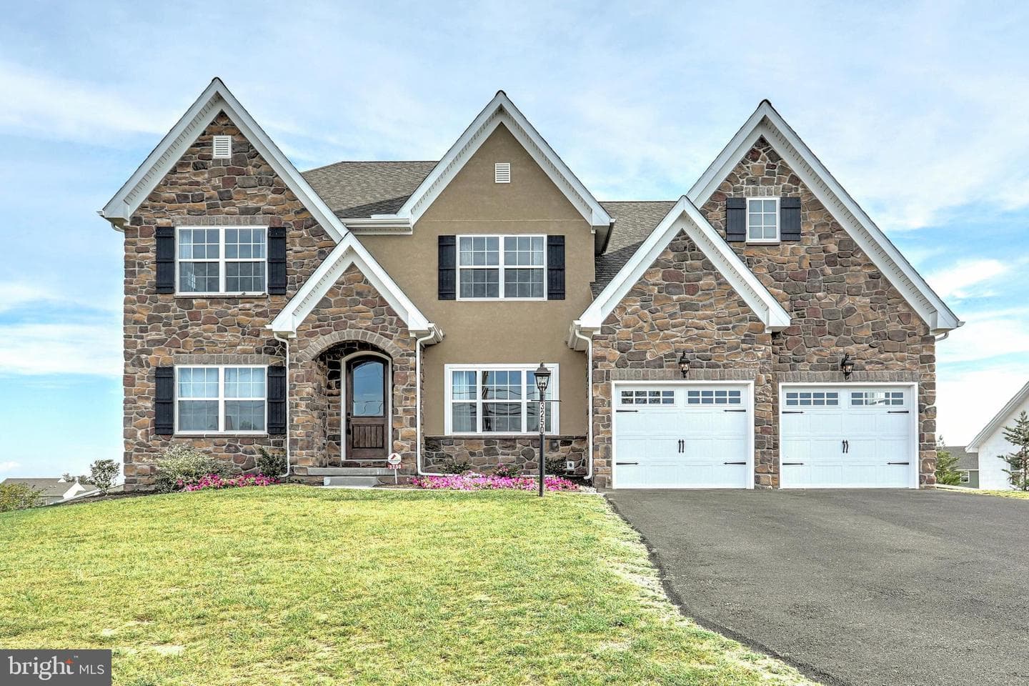 101 Willard Way #ethan, Mechanicsburg