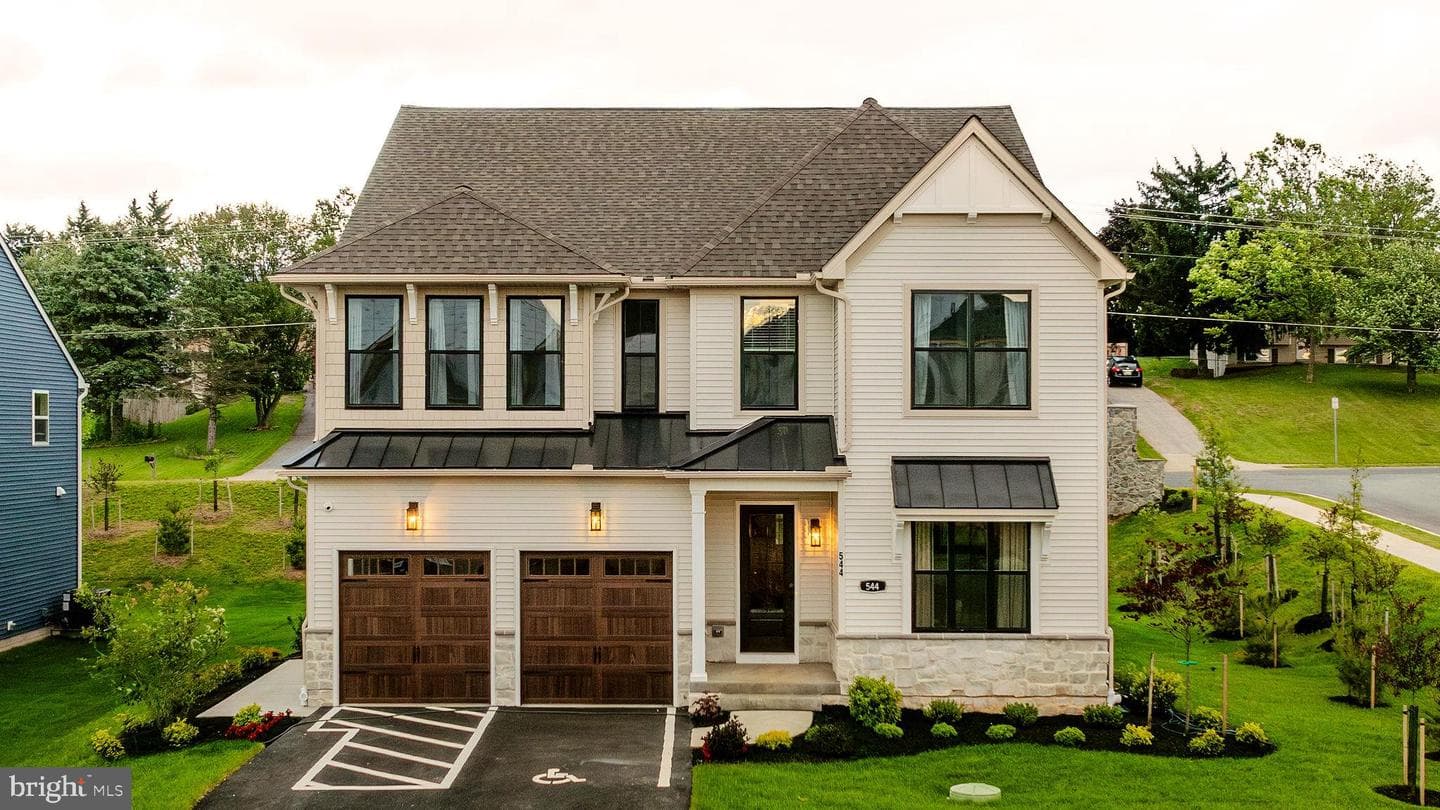 100 Hidden Springs Drive #covington, Mechanicsburg